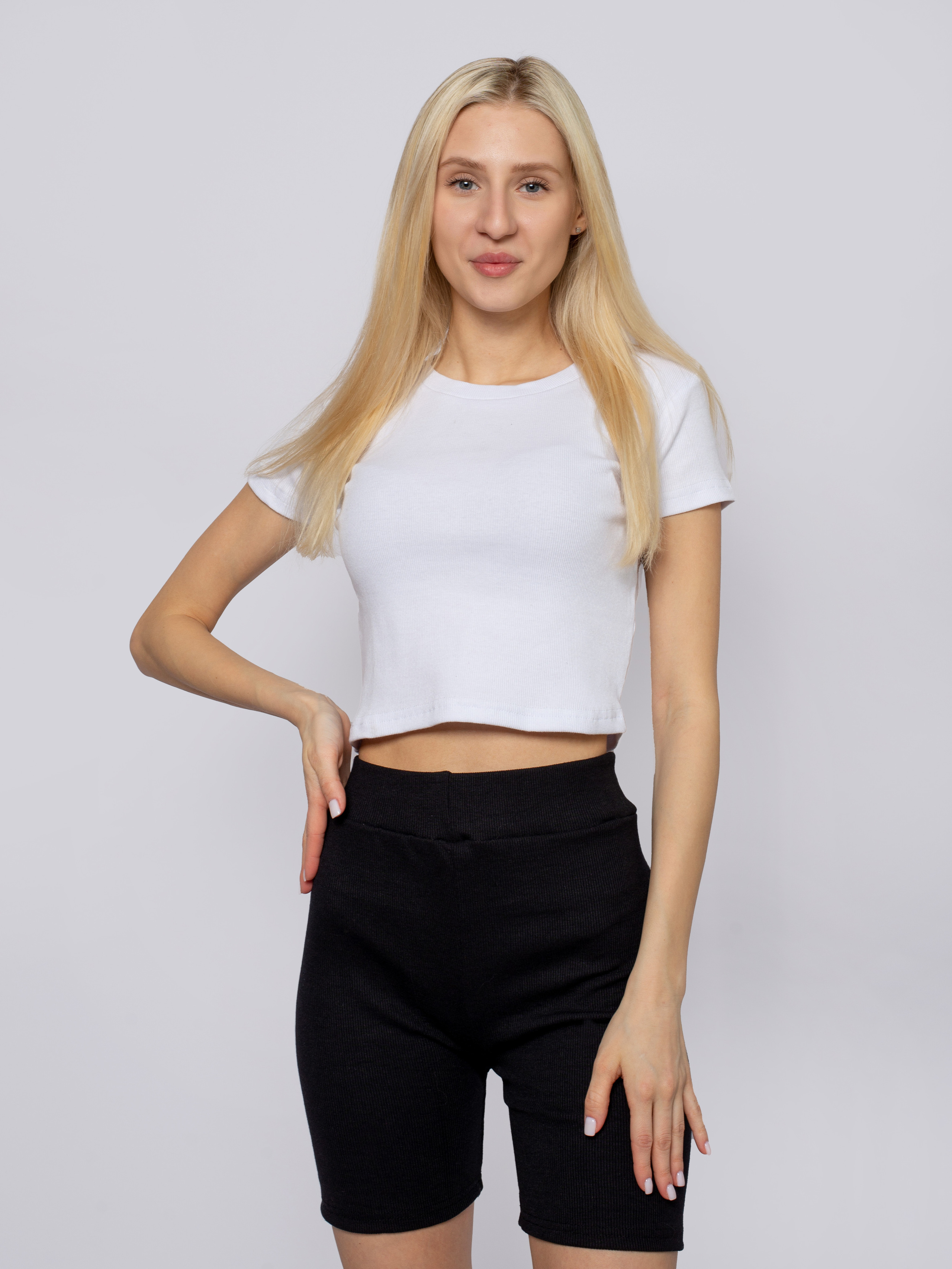 Ульяна — модель для маркетплейсов. ТМ Продакшн — Съемка для маркетплейсов в Москве