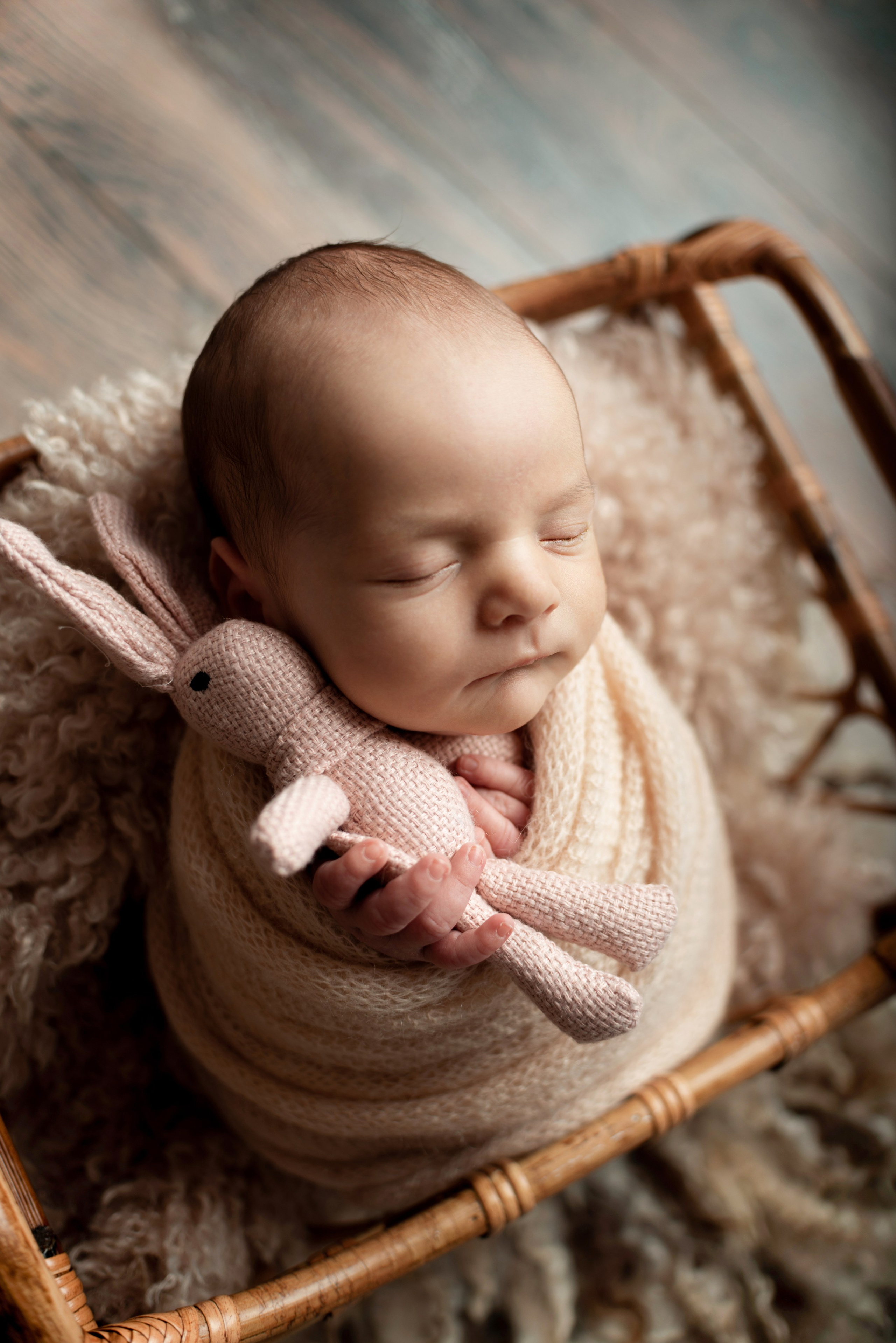 Малыш Ефим Ньюборн КРЕПЫШ. Фотограф новорожденных в Нижневартовске Лара Курдюкова