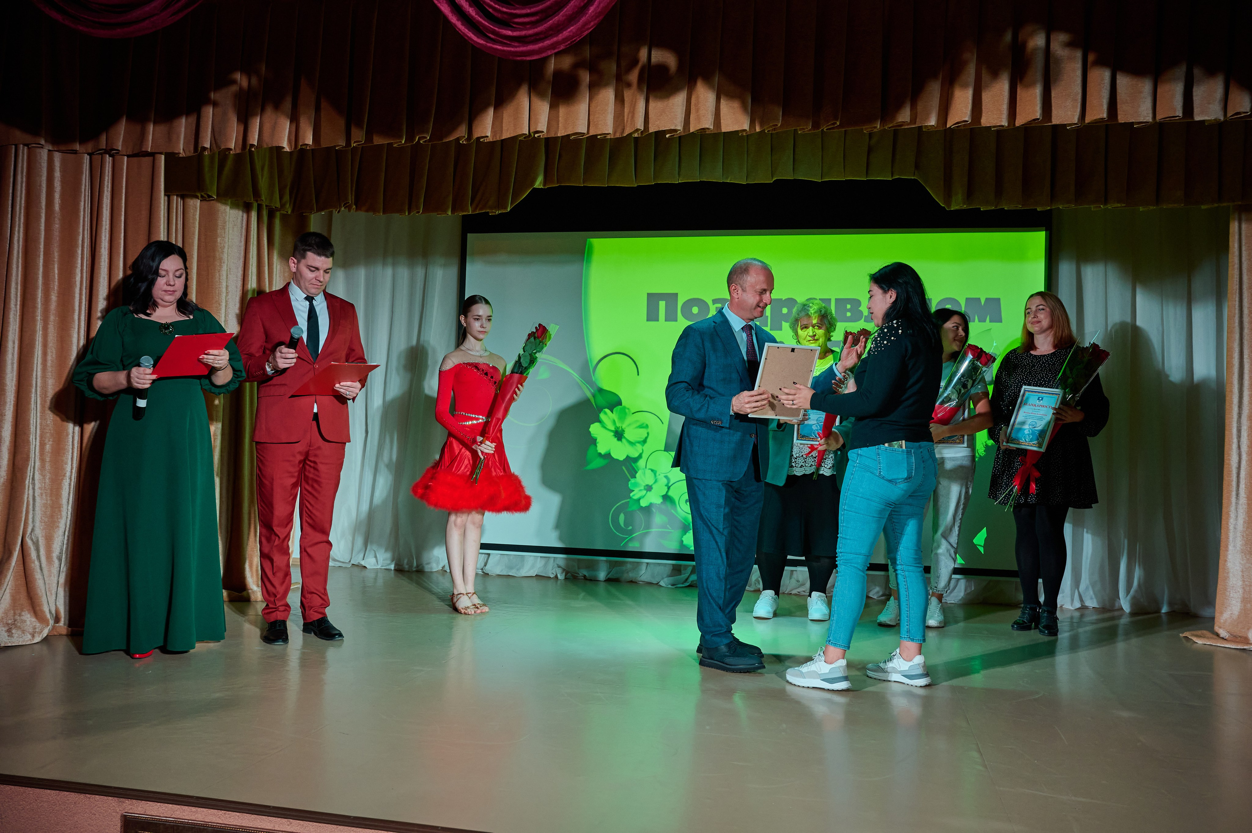 День матери ДК Виноградный. Жизнь курорта Кабардинка в фотографиях