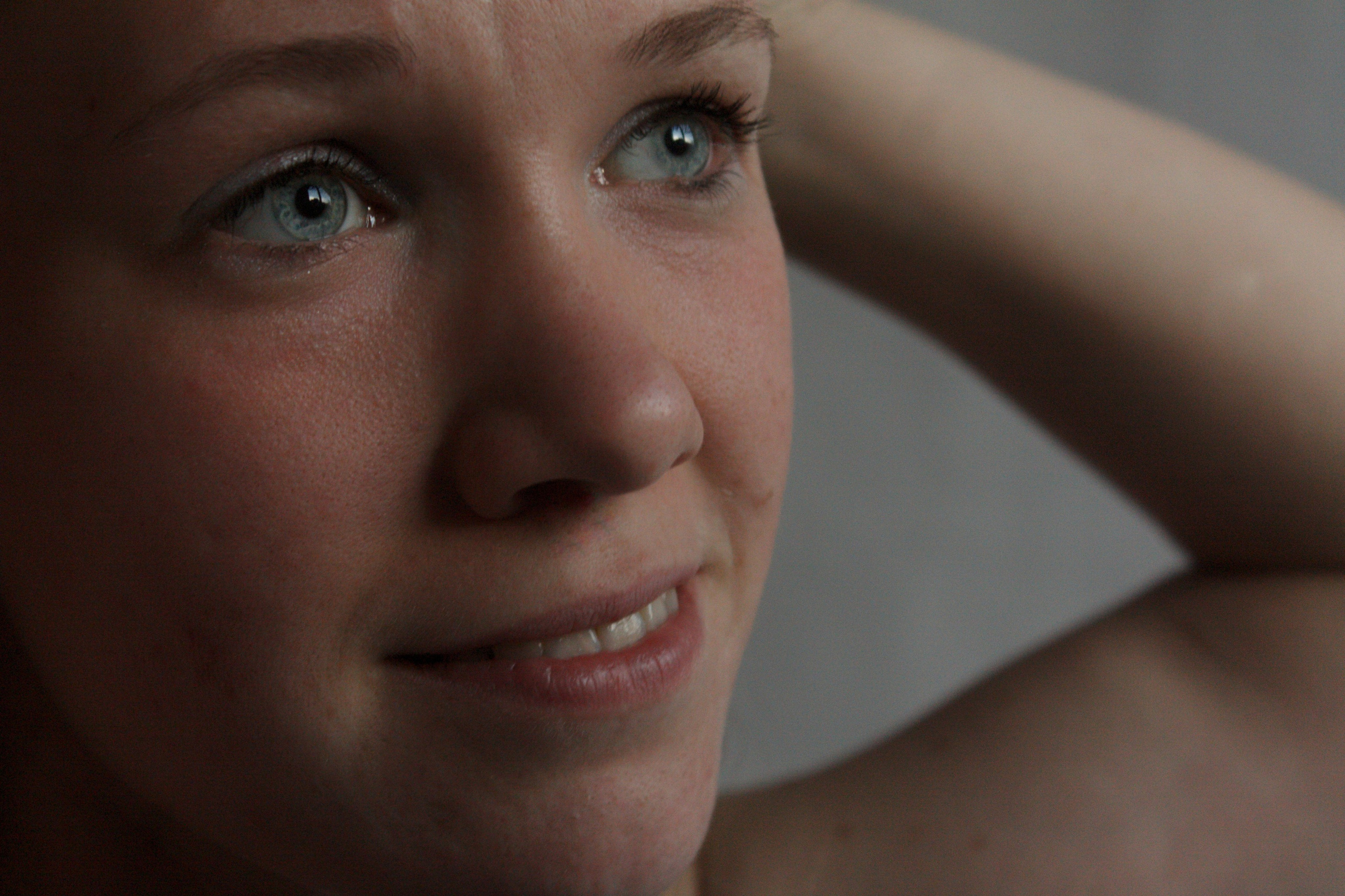 Портретная, контент-съёмка. Виктория Максимова, контент-фотограф СПб, онлайн-съёмки