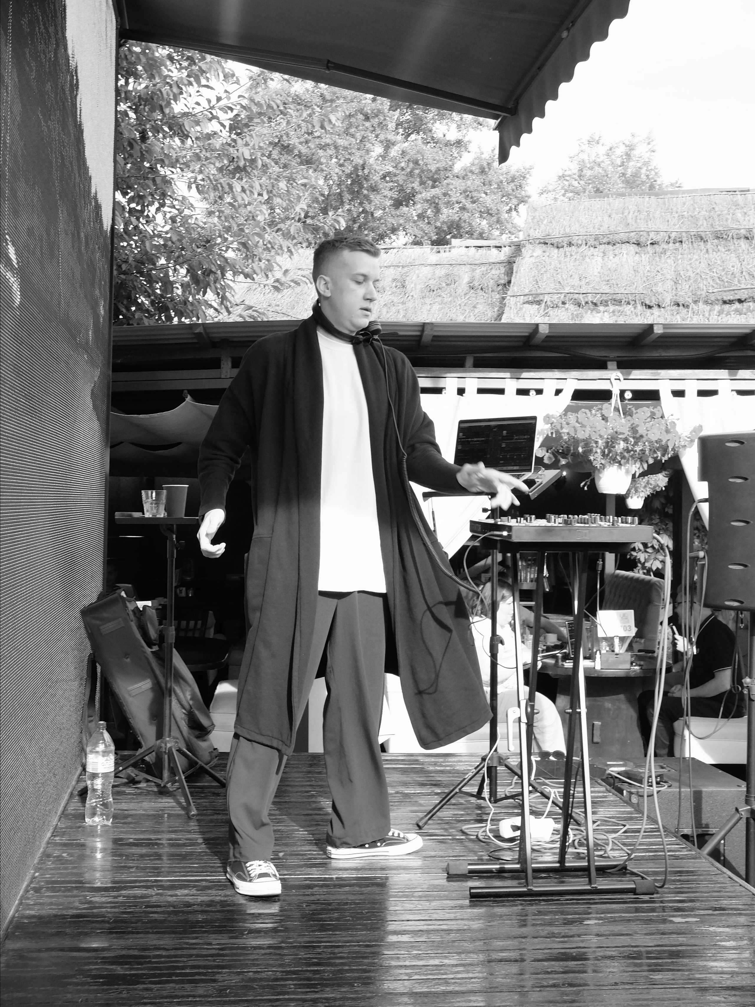 Pivaldi. Фотографъ Сергѣевъ. Поймать мгновеніе