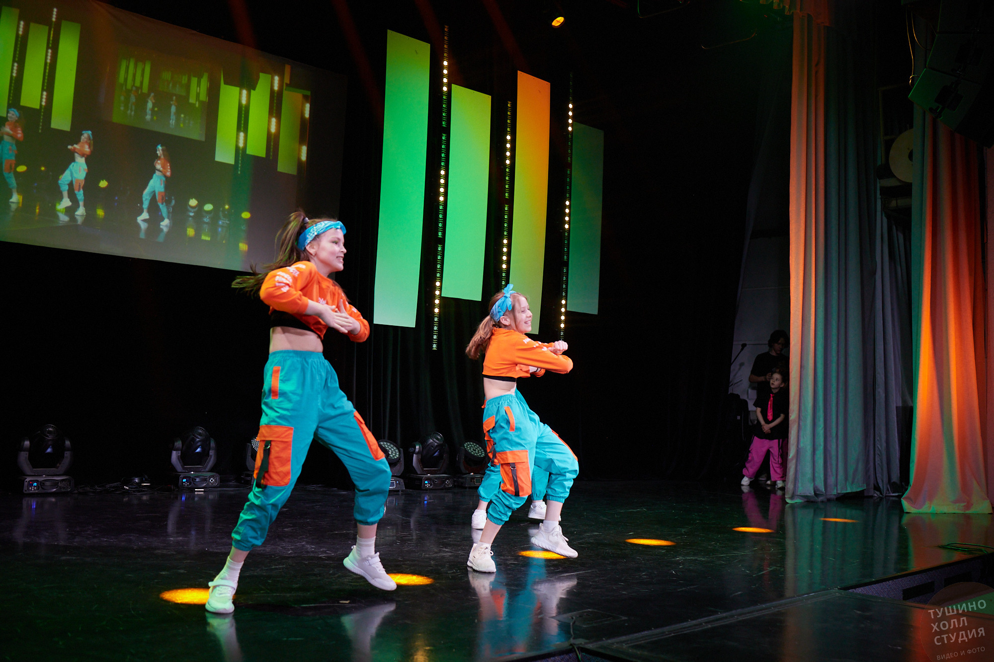 Laslo Dolinski Studio. Концерт в «Тушино Холл». Фотографъ Сергѣевъ. Поймать мгновеніе