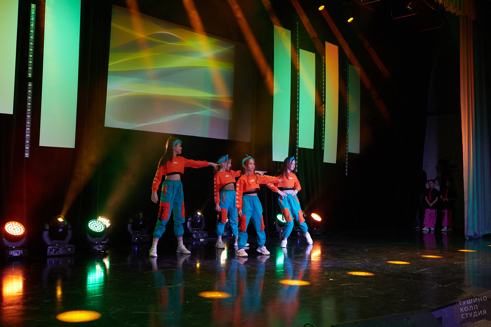 Laslo Dolinski Studio. Концерт в «Тушино Холл». Фотографъ Сергѣевъ. Поймать мгновеніе