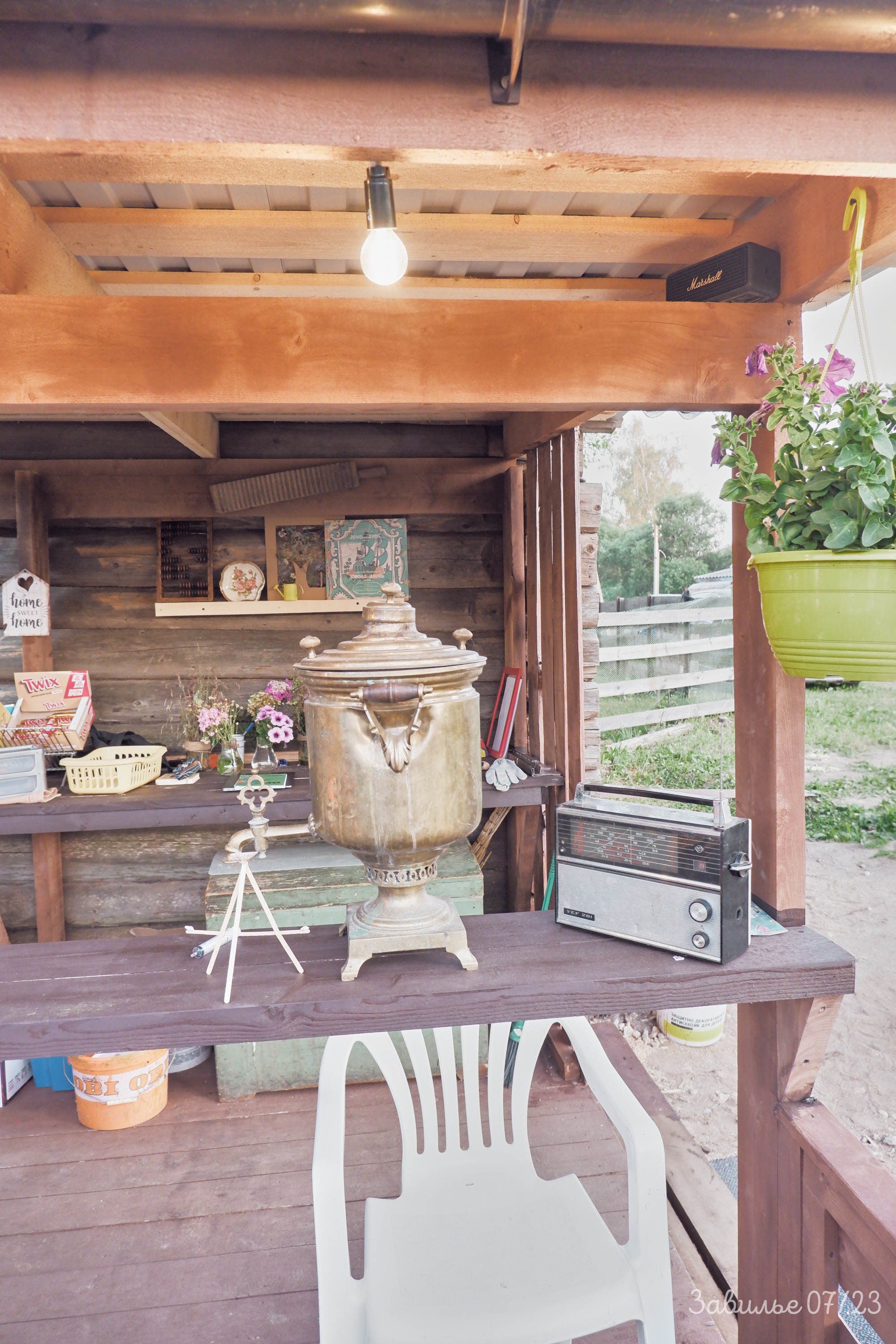 Сарай бар. Фотографъ Сергѣевъ. Поймать мгновеніе