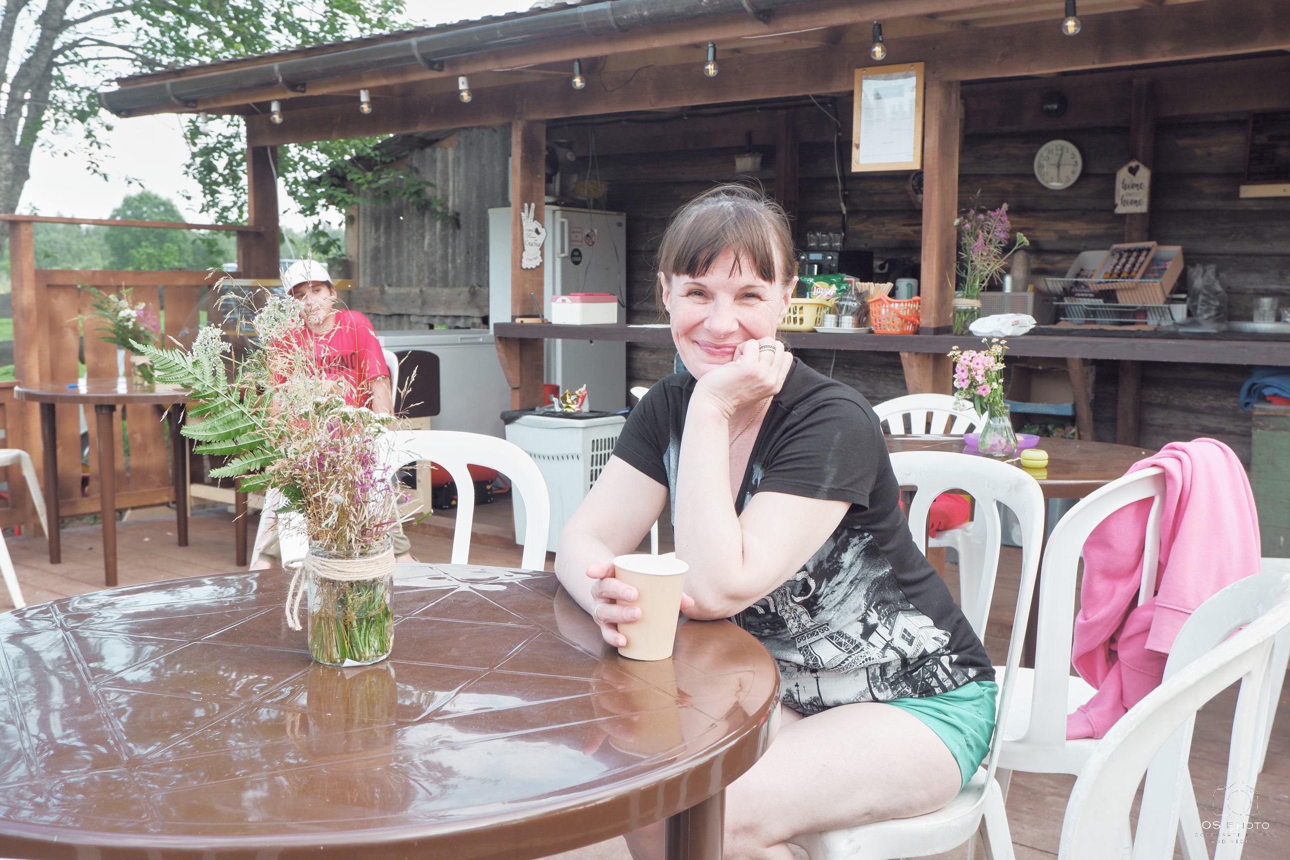 Сарай бар. Фотографъ Сергѣевъ. Поймать мгновеніе