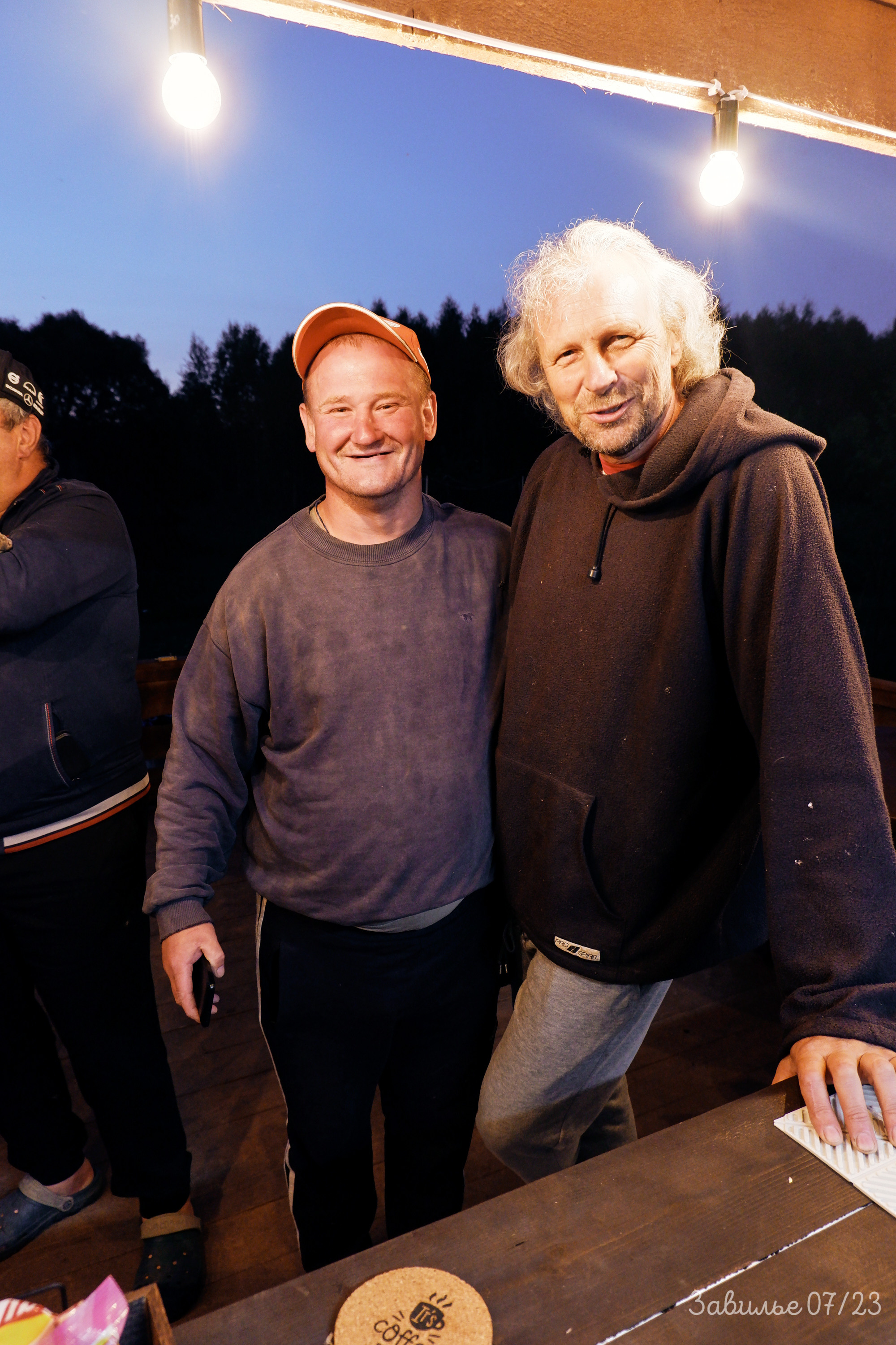 Сарай бар. Фотографъ Сергѣевъ. Поймать мгновеніе