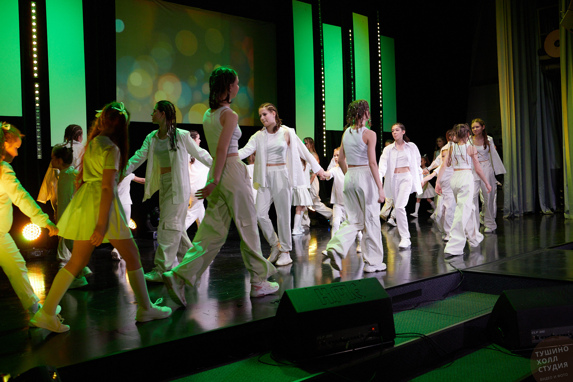 Laslo Dolinski Studio. Концерт в «Тушино Холл». Фотографъ Сергѣевъ. Поймать мгновеніе