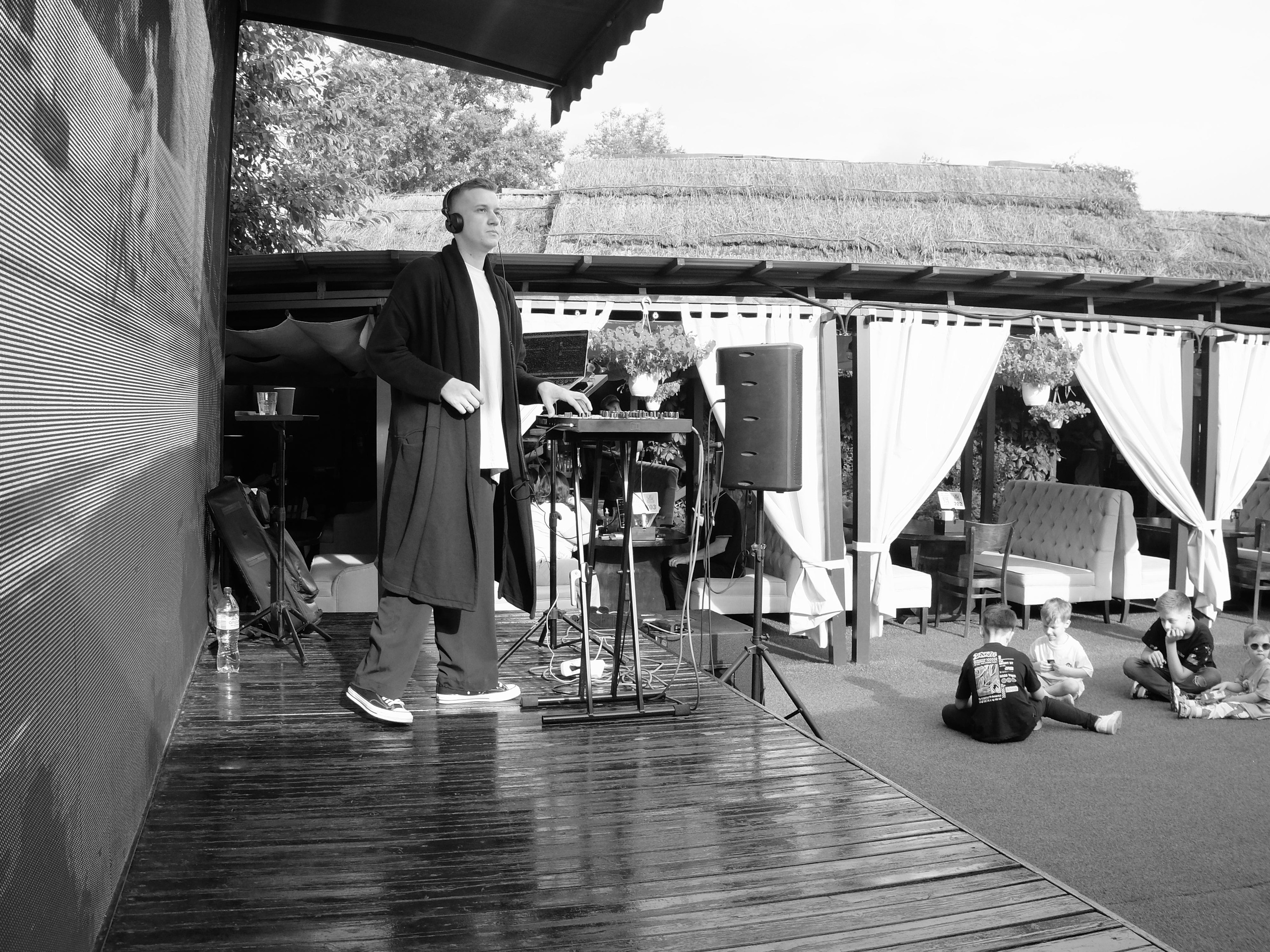 Pivaldi. Фотографъ Сергѣевъ. Поймать мгновеніе