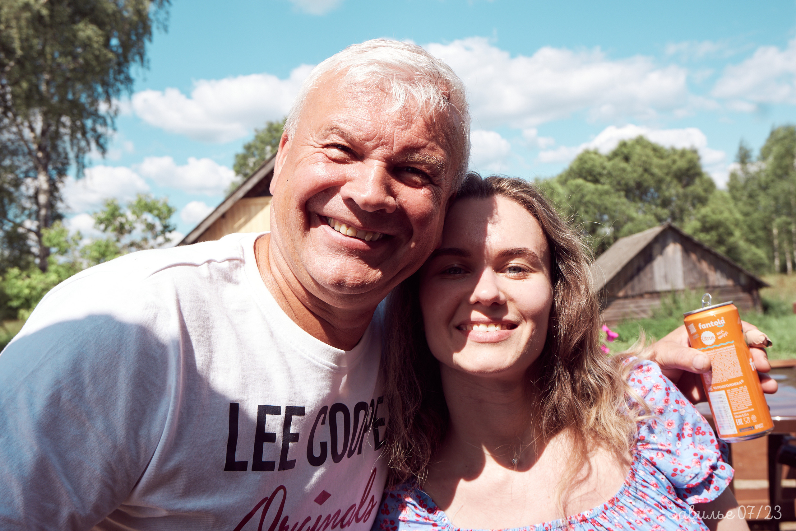 Сарай бар. Фотографъ Сергѣевъ. Поймать мгновеніе