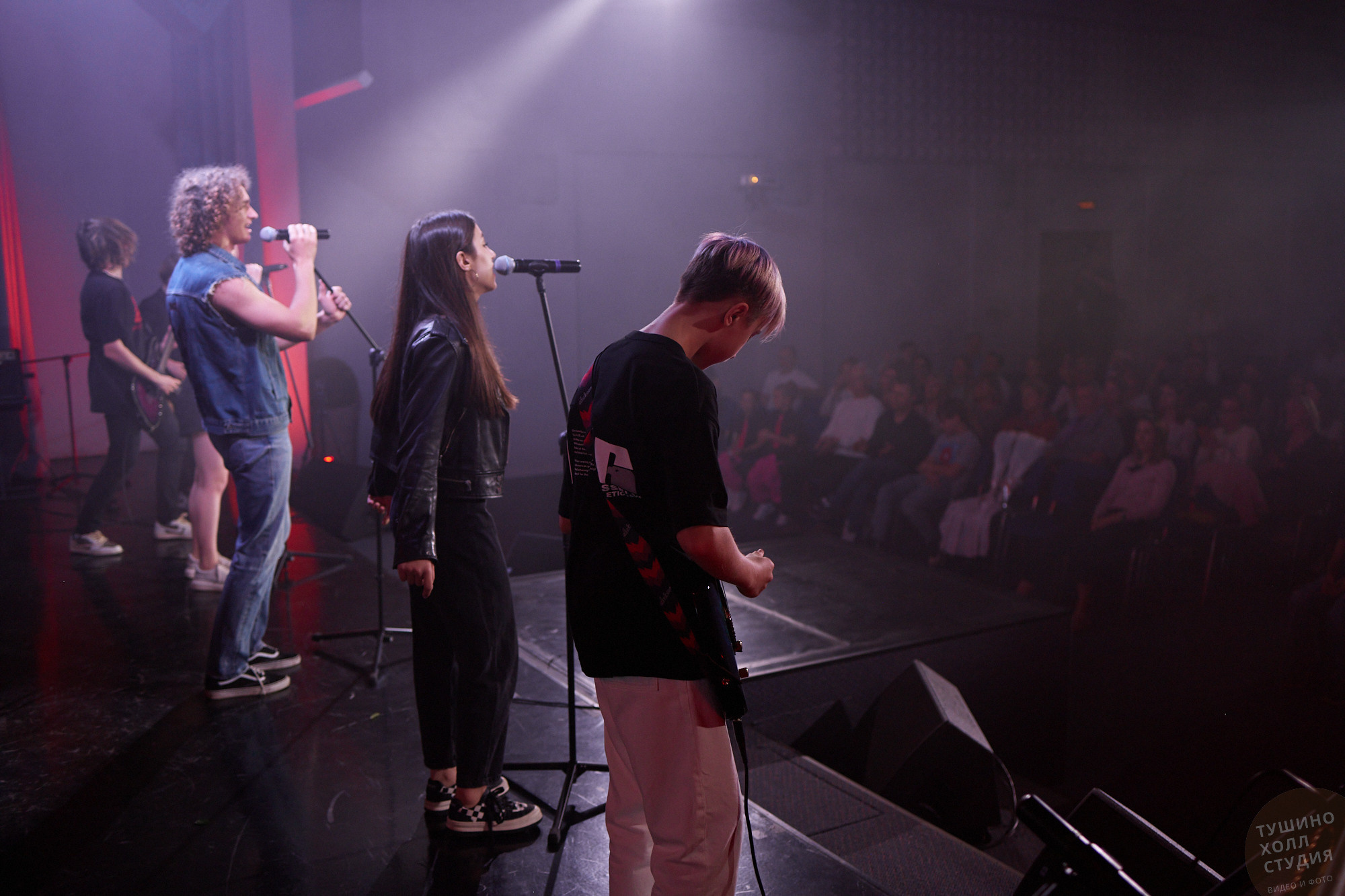 Laslo Dolinski Studio. Концерт в «Тушино Холл». Фотографъ Сергѣевъ. Поймать мгновеніе
