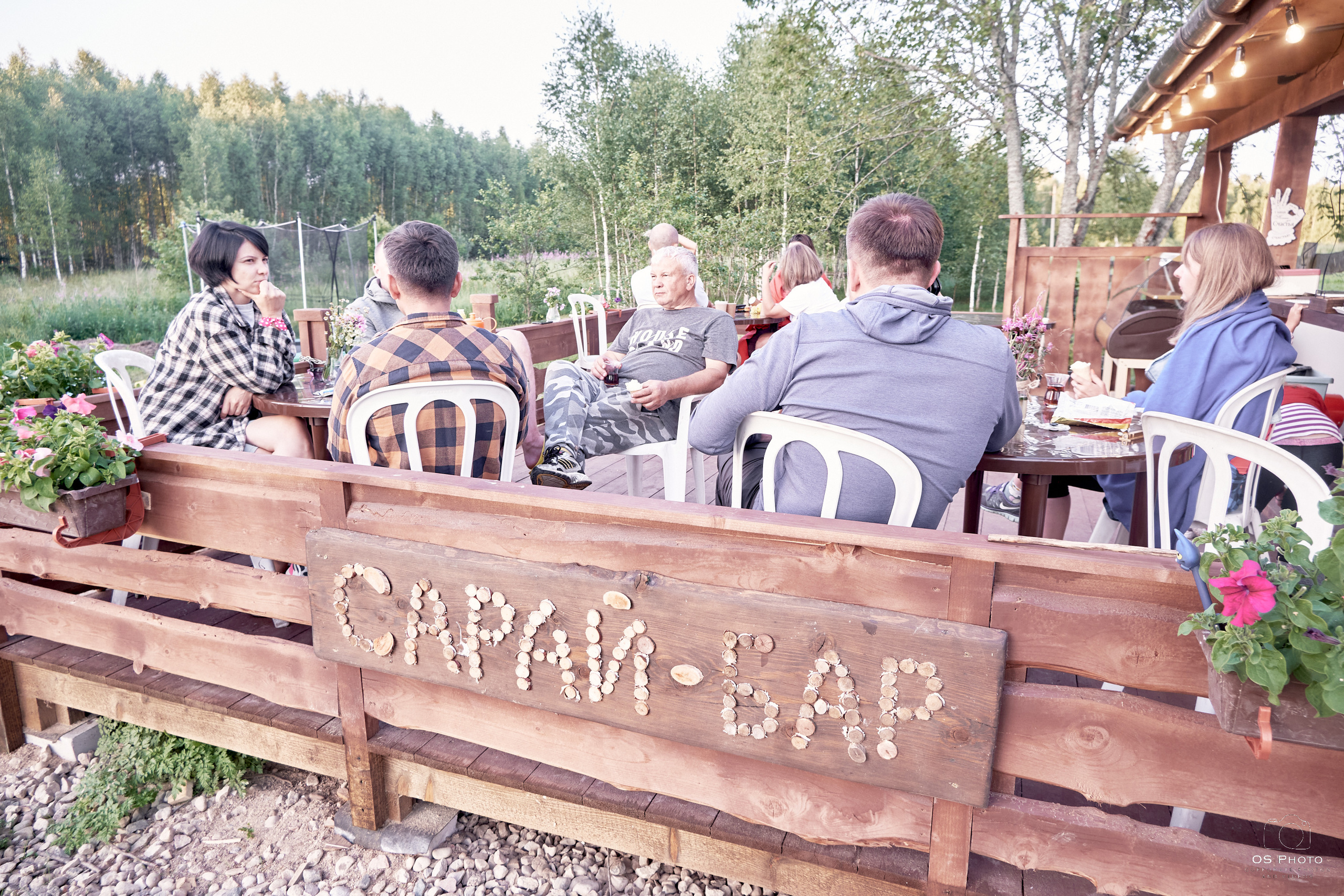 Сарай бар. Фотографъ Сергѣевъ. Поймать мгновеніе