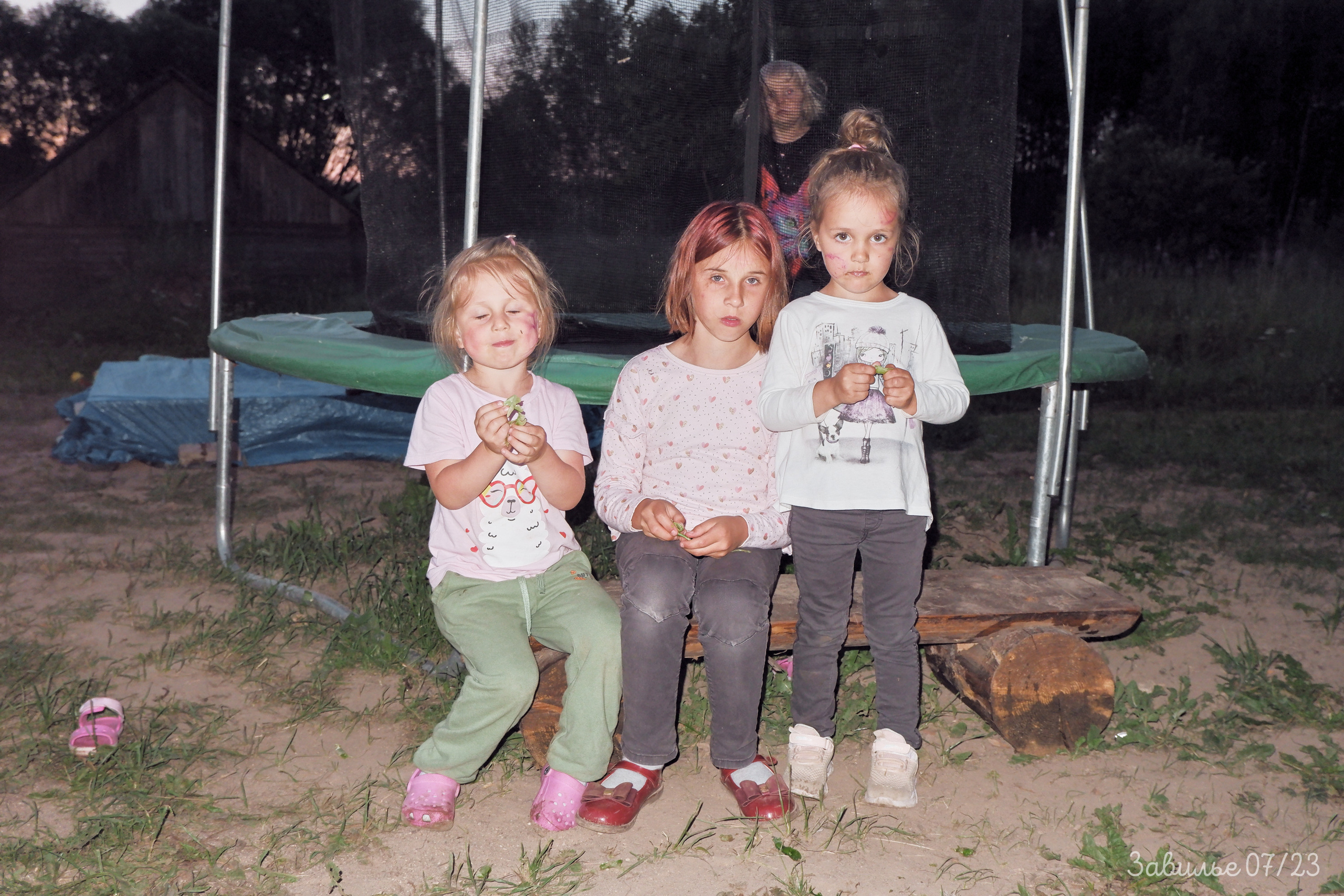 Сарай бар. Фотографъ Сергѣевъ. Поймать мгновеніе