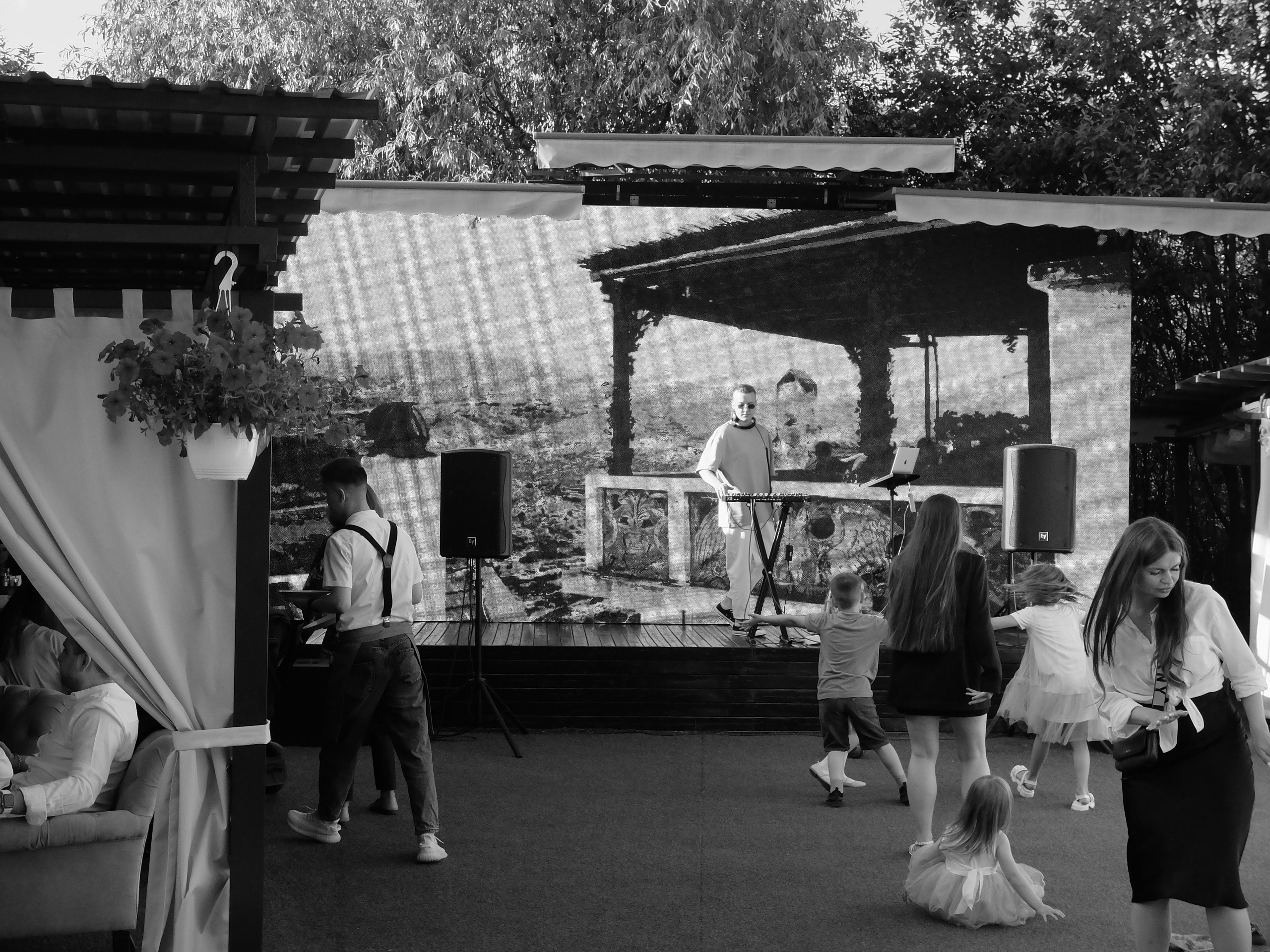 Pivaldi. Фотографъ Сергѣевъ. Поймать мгновеніе