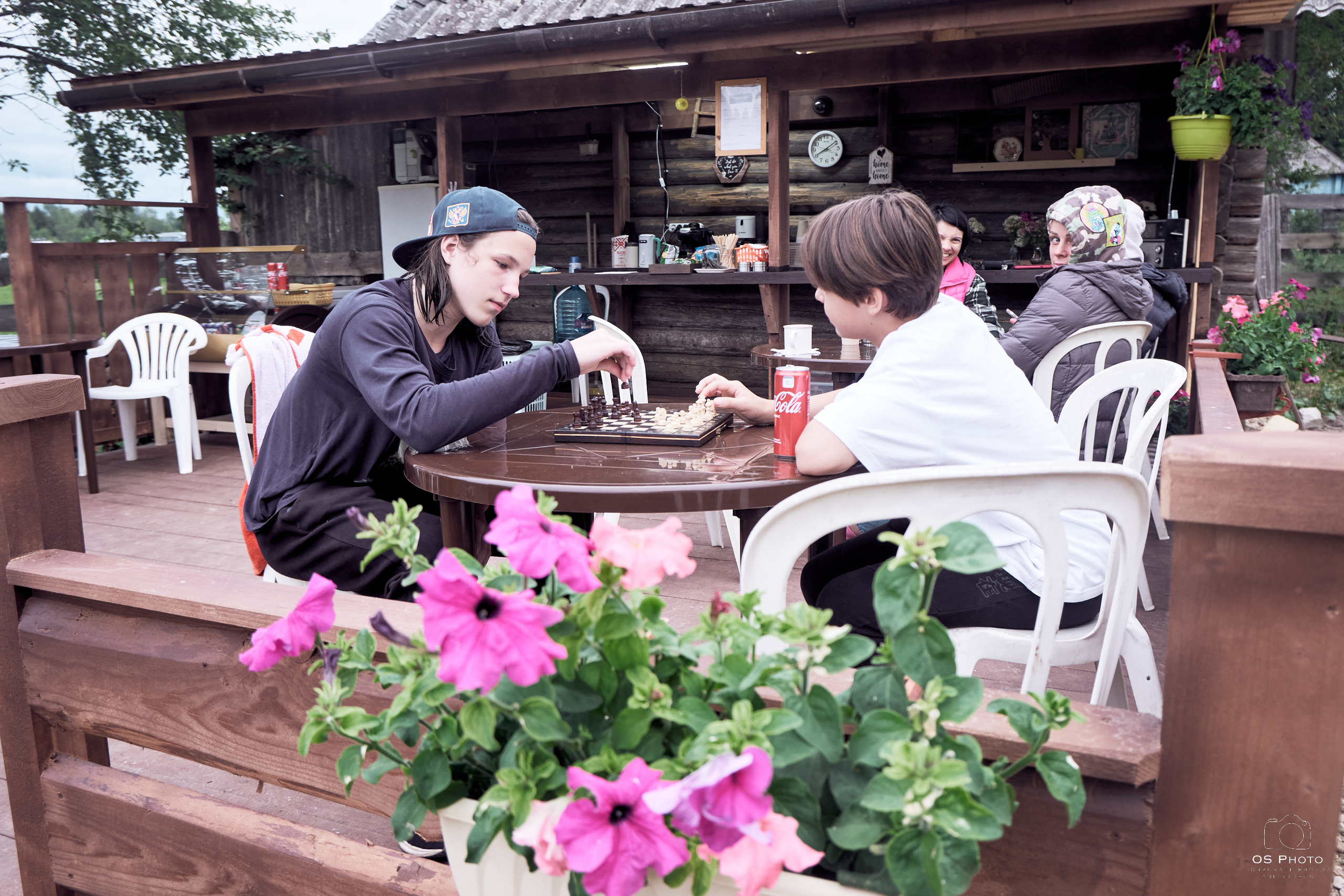 Сарай бар. Фотографъ Сергѣевъ. Поймать мгновеніе