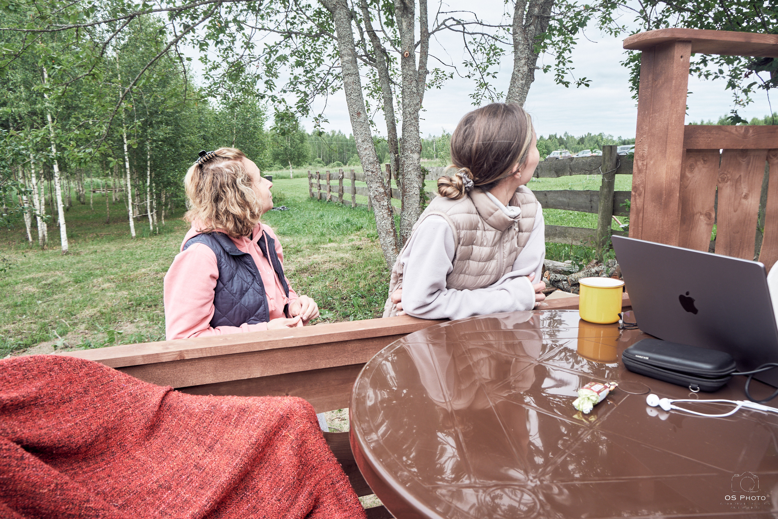 Сарай бар. Фотографъ Сергѣевъ. Поймать мгновеніе