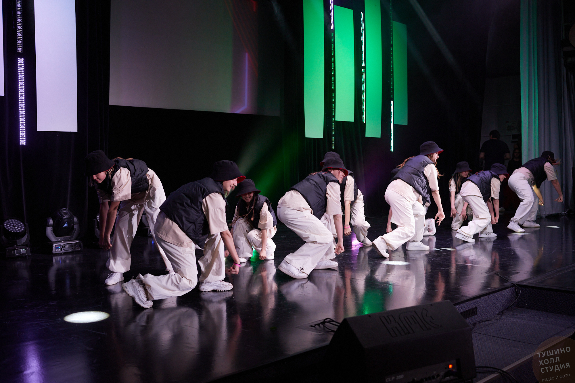 Laslo Dolinski Studio. Концерт в «Тушино Холл». Фотографъ Сергѣевъ. Поймать мгновеніе