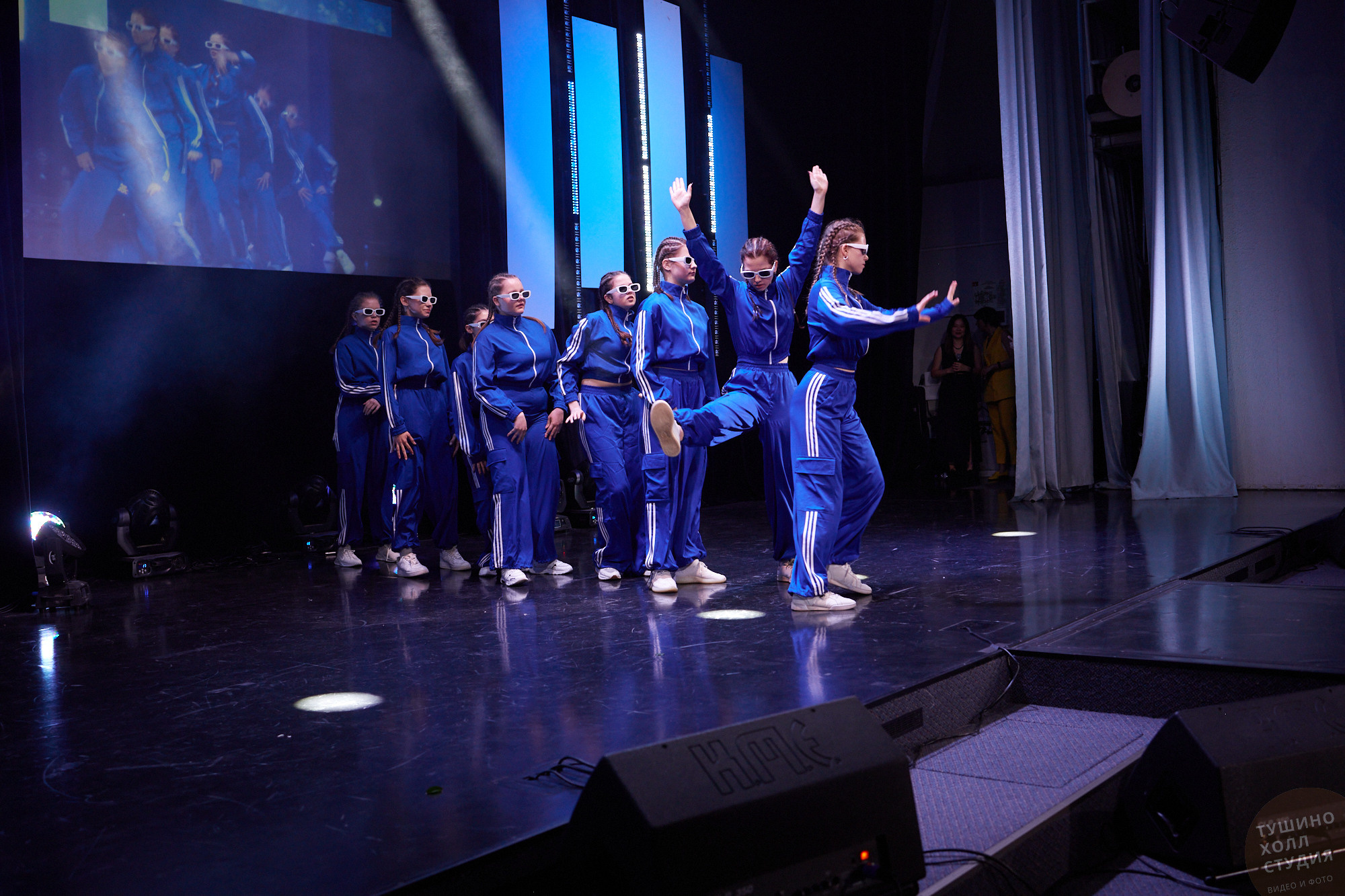 Laslo Dolinski Studio. Концерт в «Тушино Холл». Фотографъ Сергѣевъ. Поймать мгновеніе