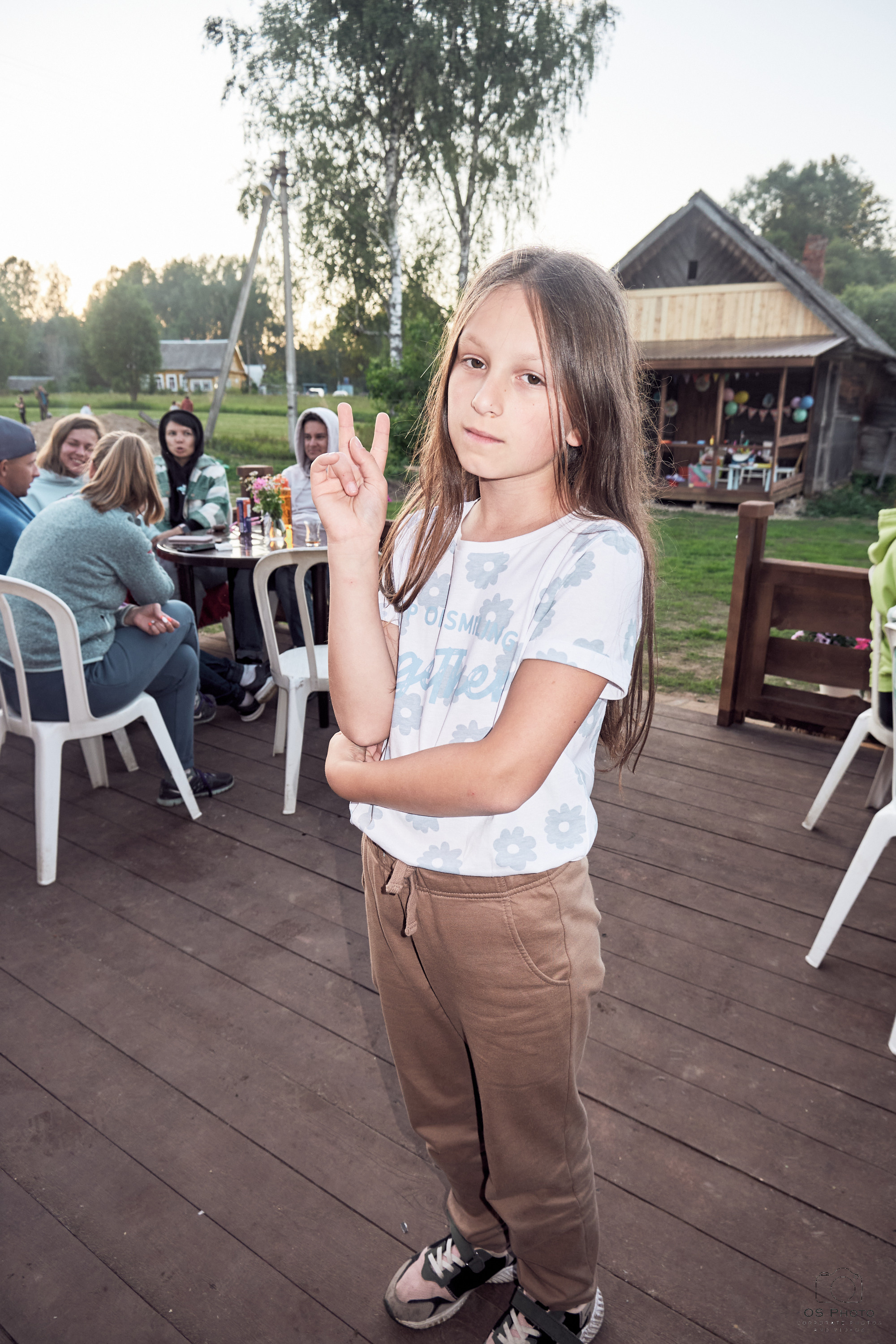 Сарай бар. Фотографъ Сергѣевъ. Поймать мгновеніе