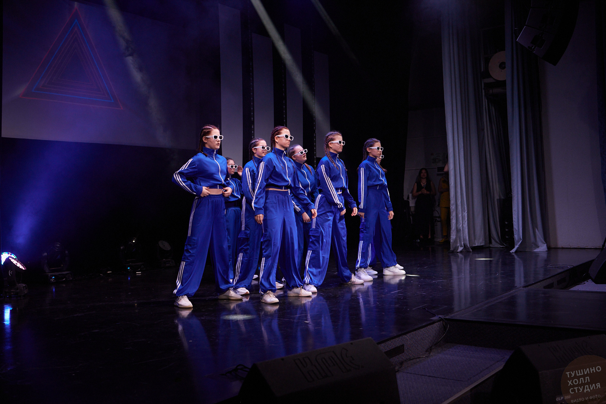Laslo Dolinski Studio. Концерт в «Тушино Холл». Фотографъ Сергѣевъ. Поймать мгновеніе