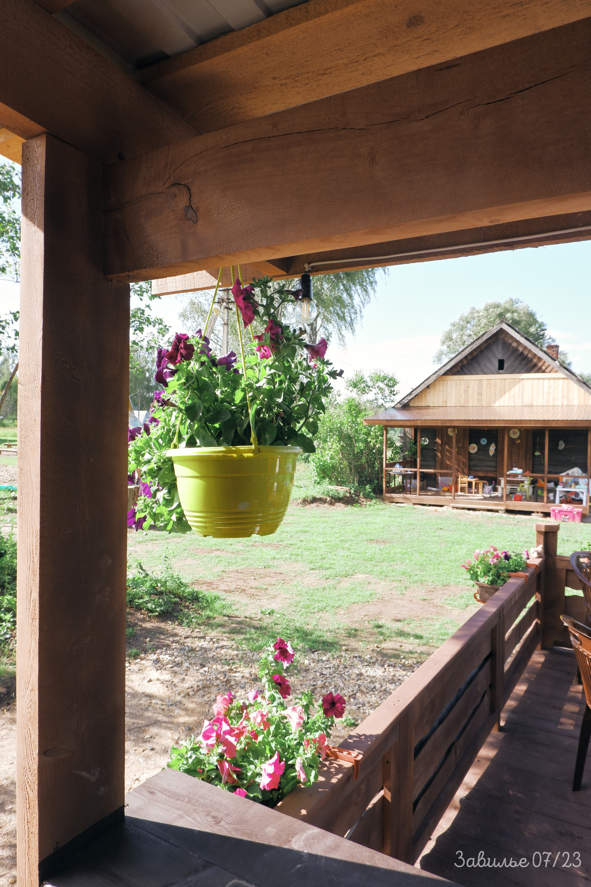 Сарай бар. Фотографъ Сергѣевъ. Поймать мгновеніе