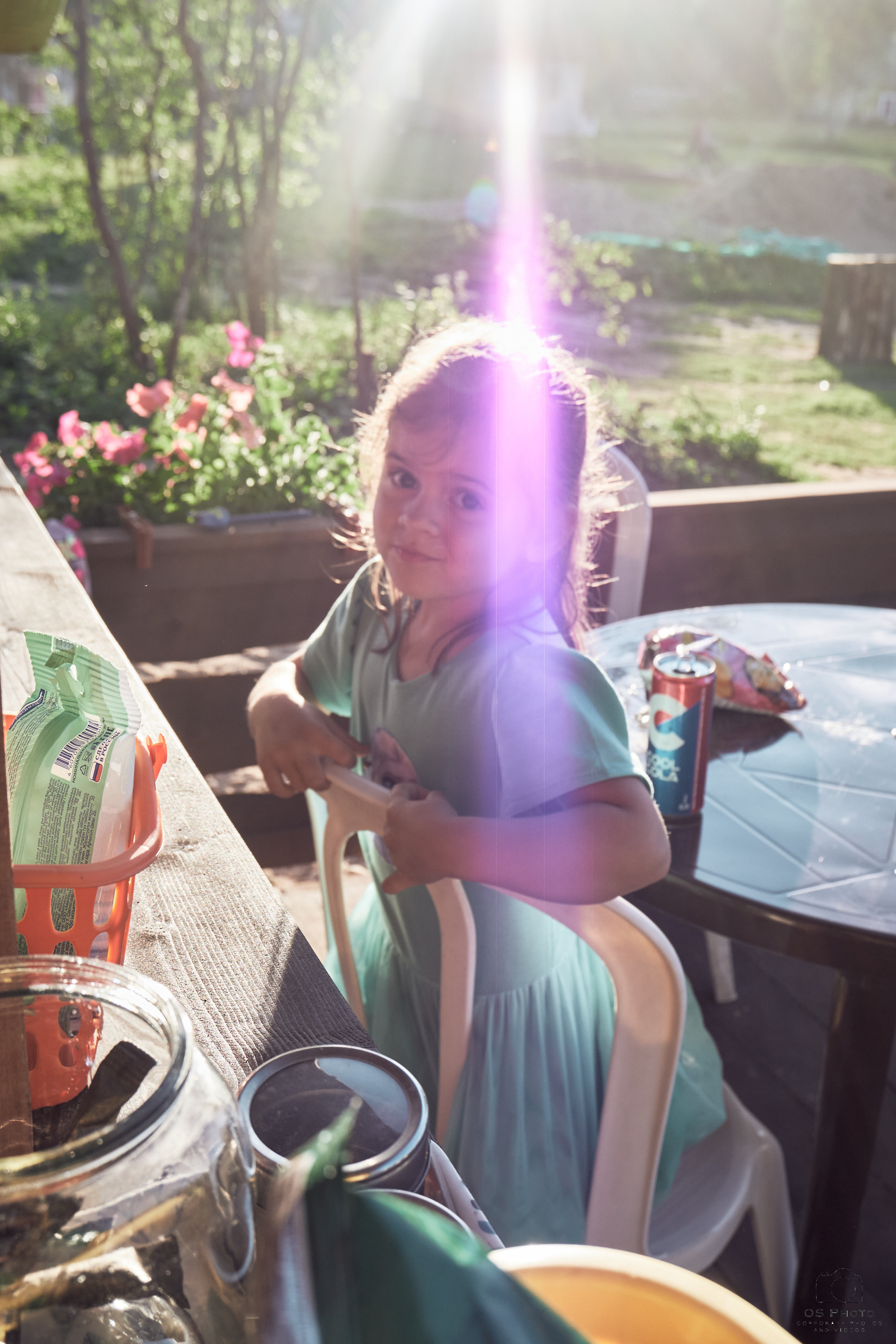 Сарай бар. Фотографъ Сергѣевъ. Поймать мгновеніе