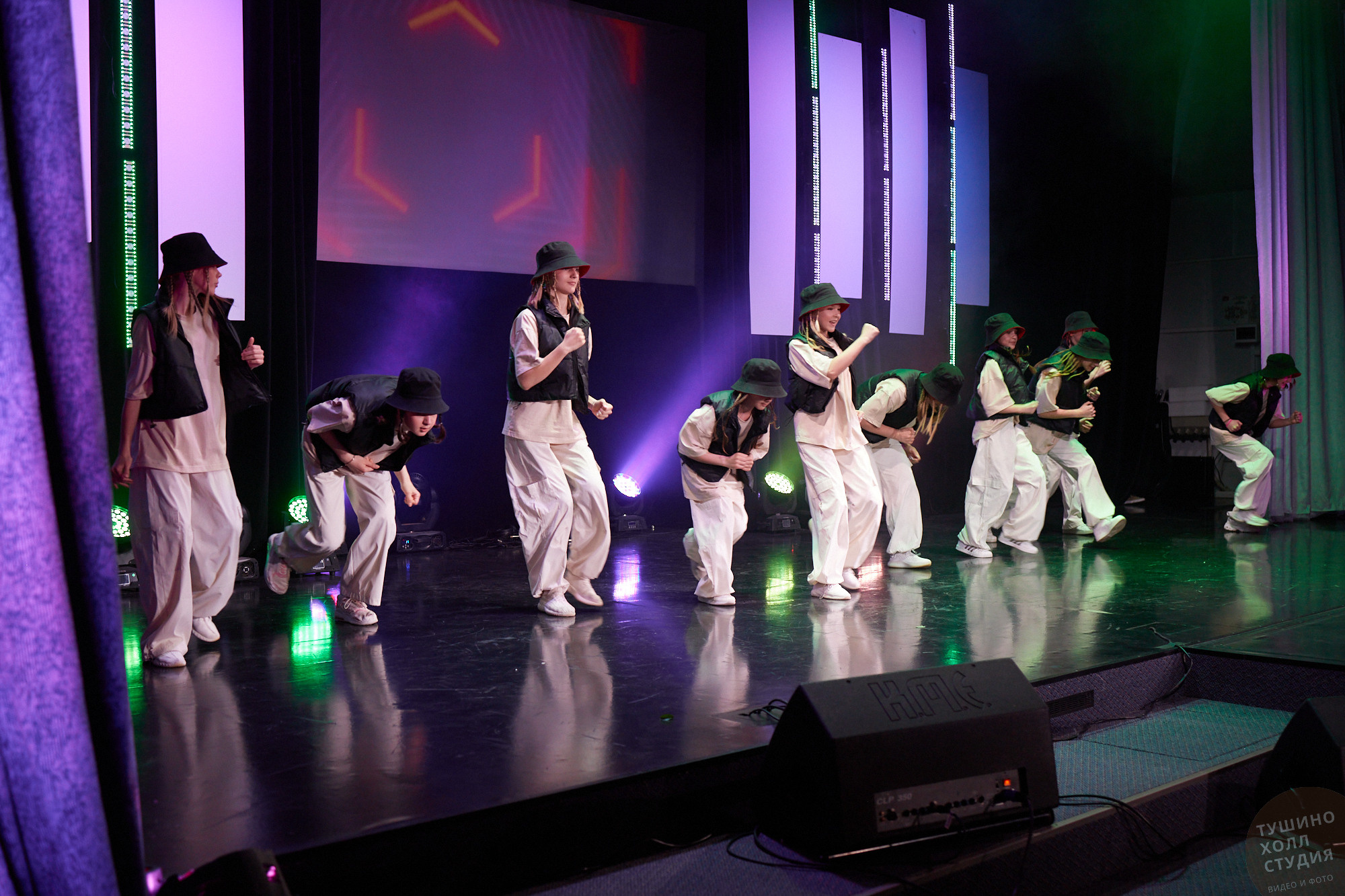 Laslo Dolinski Studio. Концерт в «Тушино Холл». Фотографъ Сергѣевъ. Поймать мгновеніе