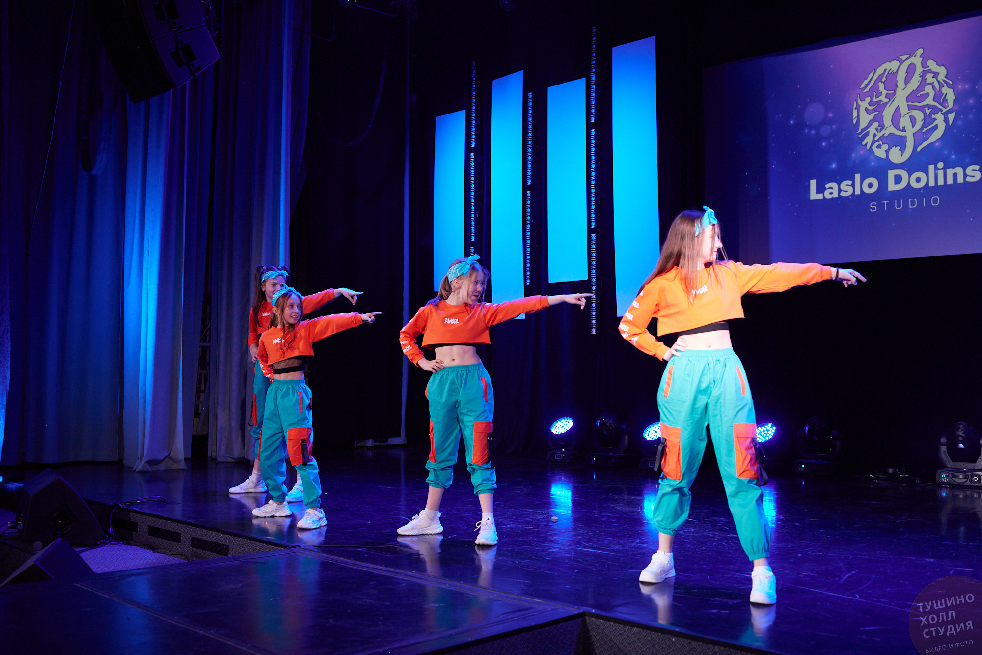 Laslo Dolinski Studio. Концерт в «Тушино Холл». Фотографъ Сергѣевъ. Поймать мгновеніе