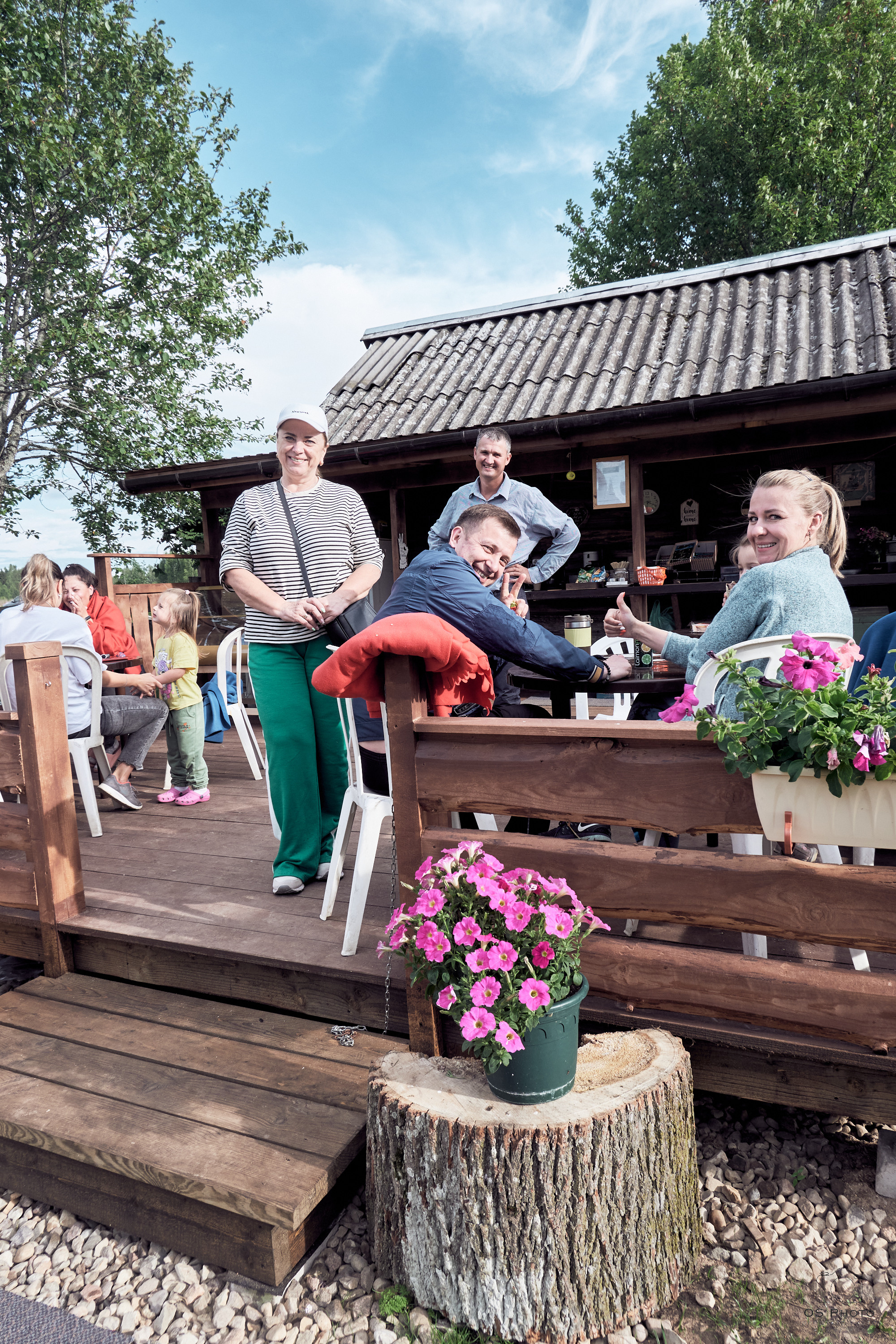 Сарай бар. Фотографъ Сергѣевъ. Поймать мгновеніе