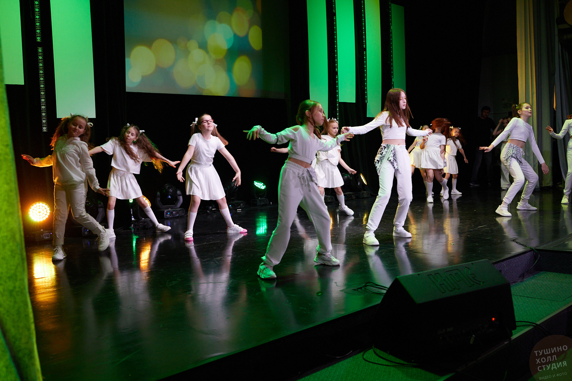 Laslo Dolinski Studio. Концерт в «Тушино Холл». Фотографъ Сергѣевъ. Поймать мгновеніе