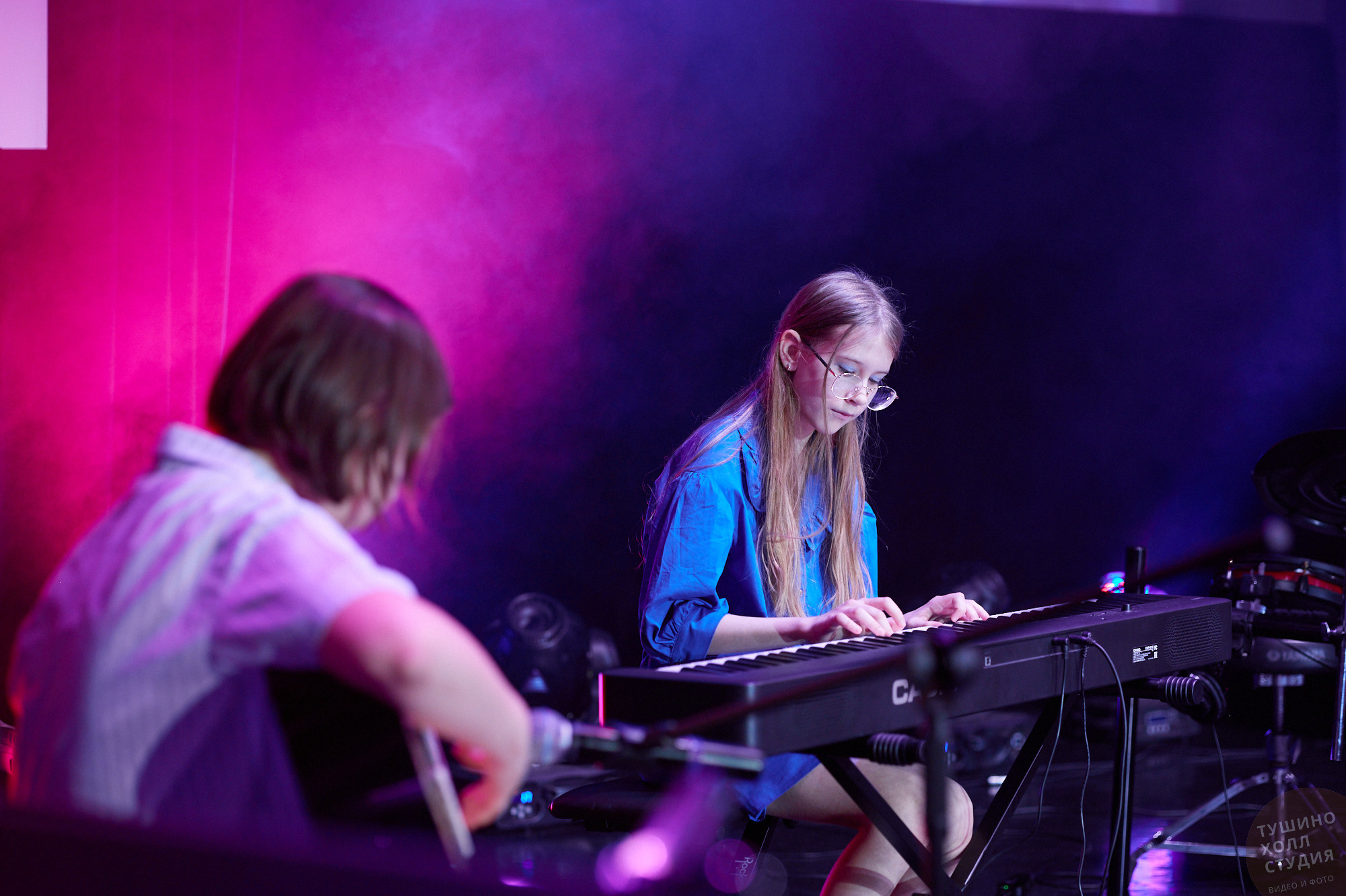 Laslo Dolinski Studio. Концерт в «Тушино Холл». Фотографъ Сергѣевъ. Поймать мгновеніе