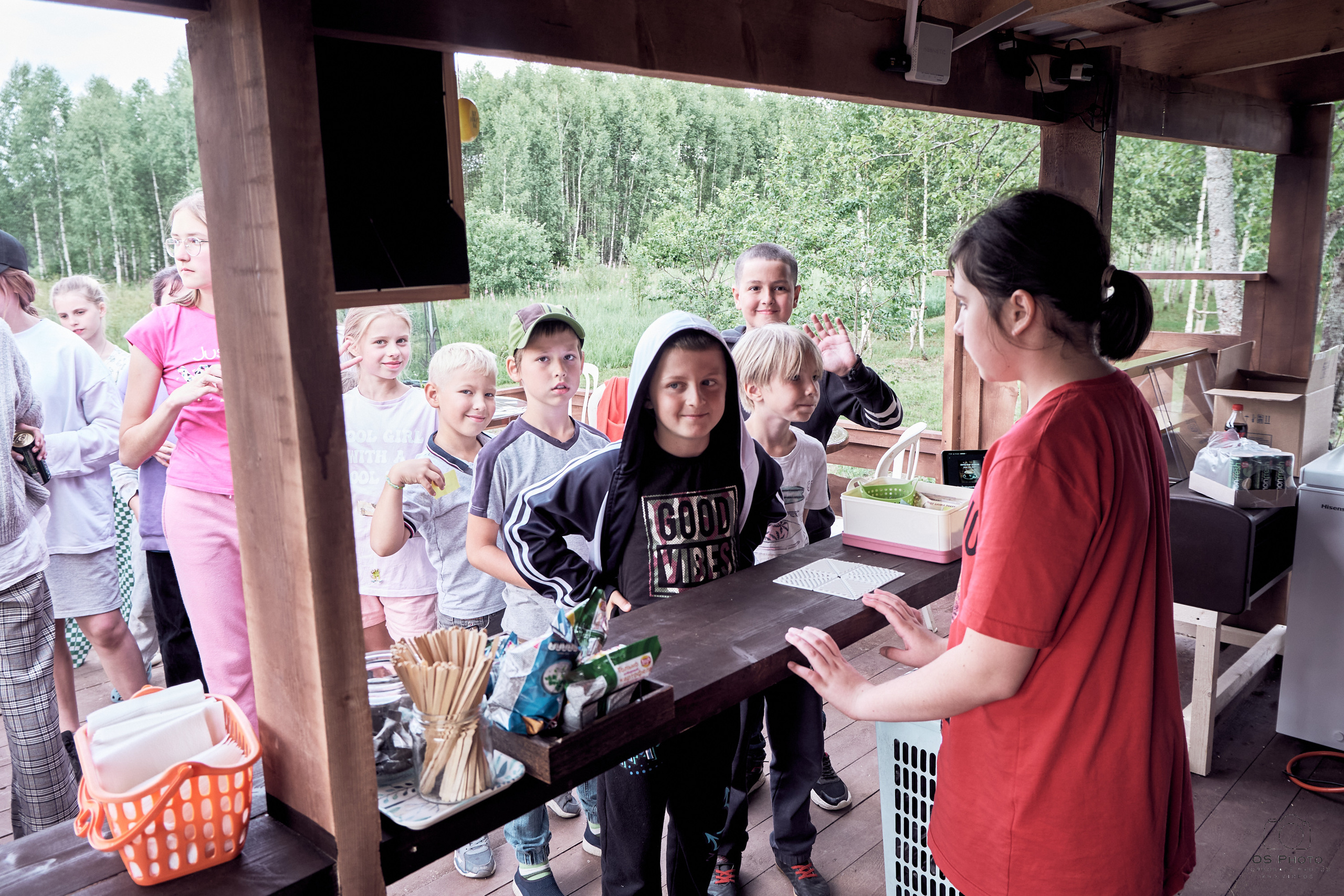 Сарай бар. Фотографъ Сергѣевъ. Поймать мгновеніе