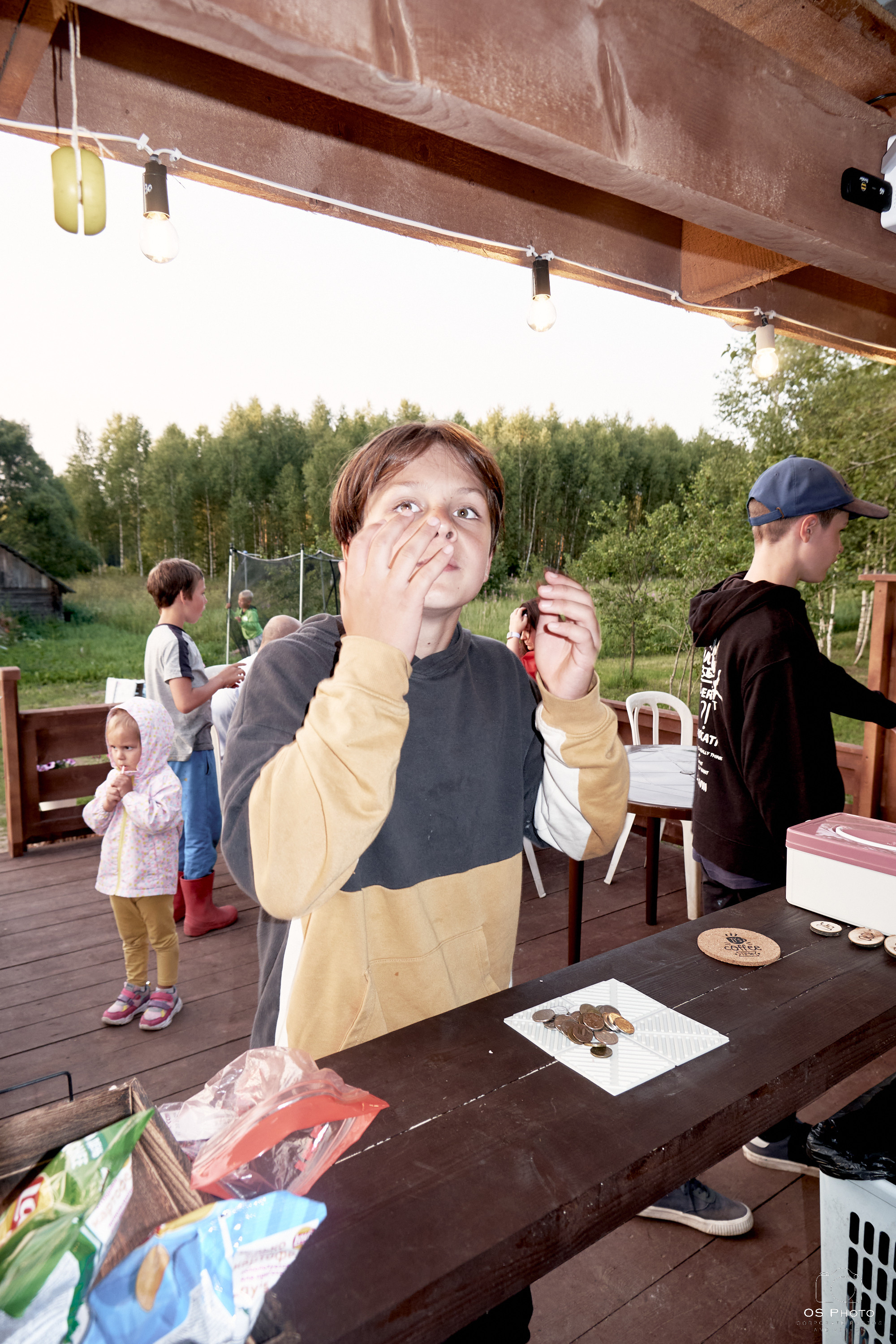 Сарай бар. Фотографъ Сергѣевъ. Поймать мгновеніе