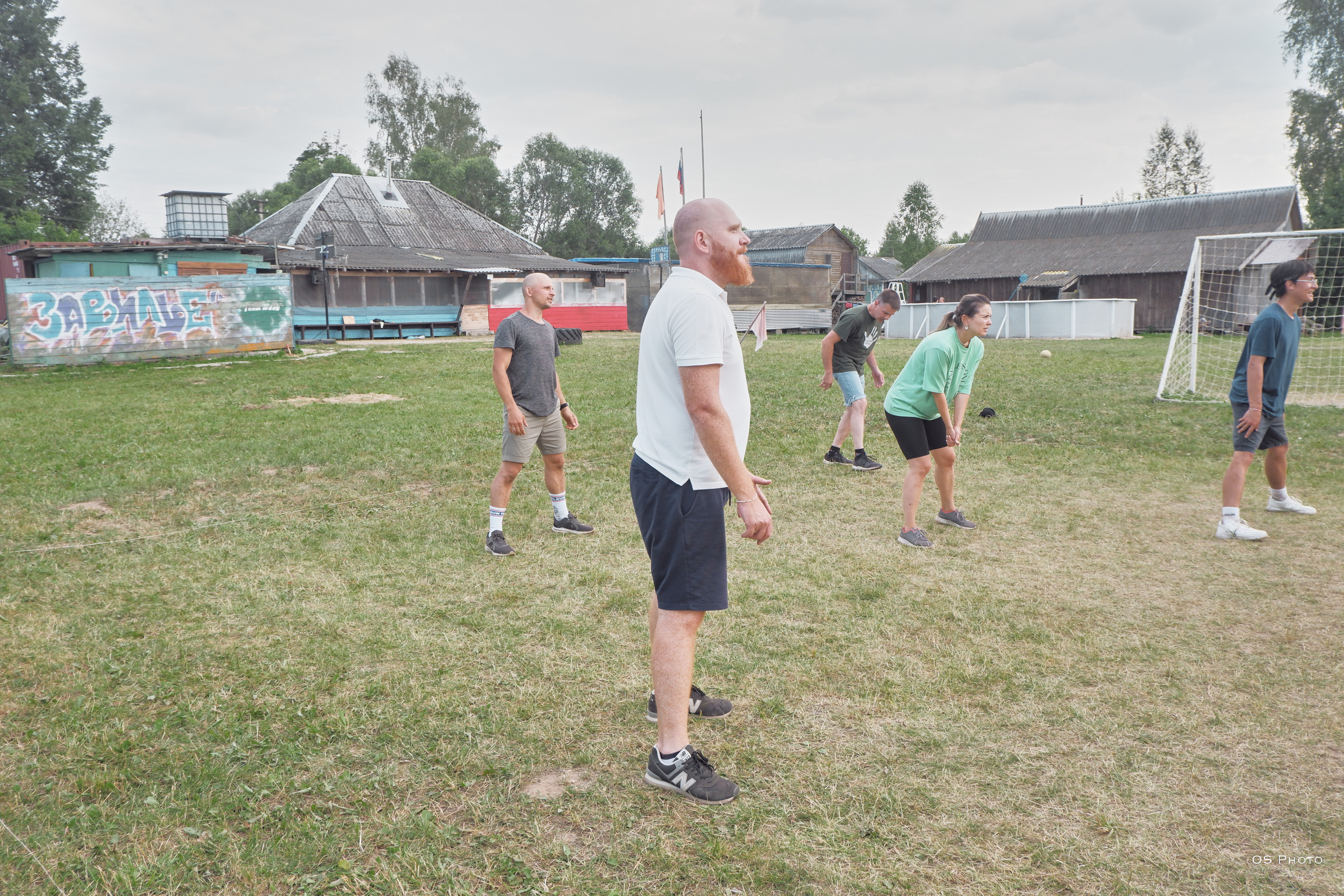 Сарай бар. Фотографъ Сергѣевъ. Поймать мгновеніе