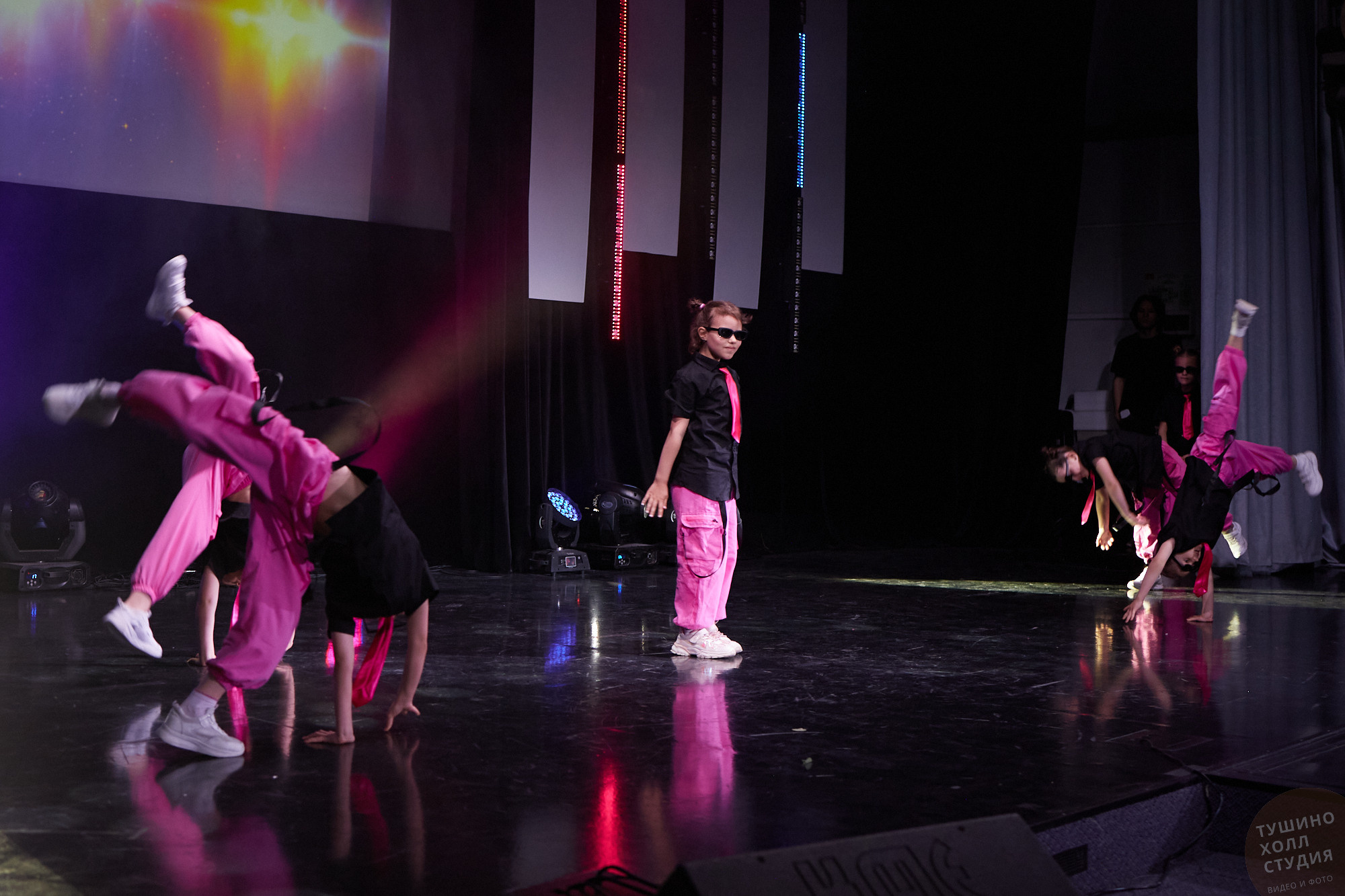 Laslo Dolinski Studio. Концерт в «Тушино Холл». Фотографъ Сергѣевъ. Поймать мгновеніе