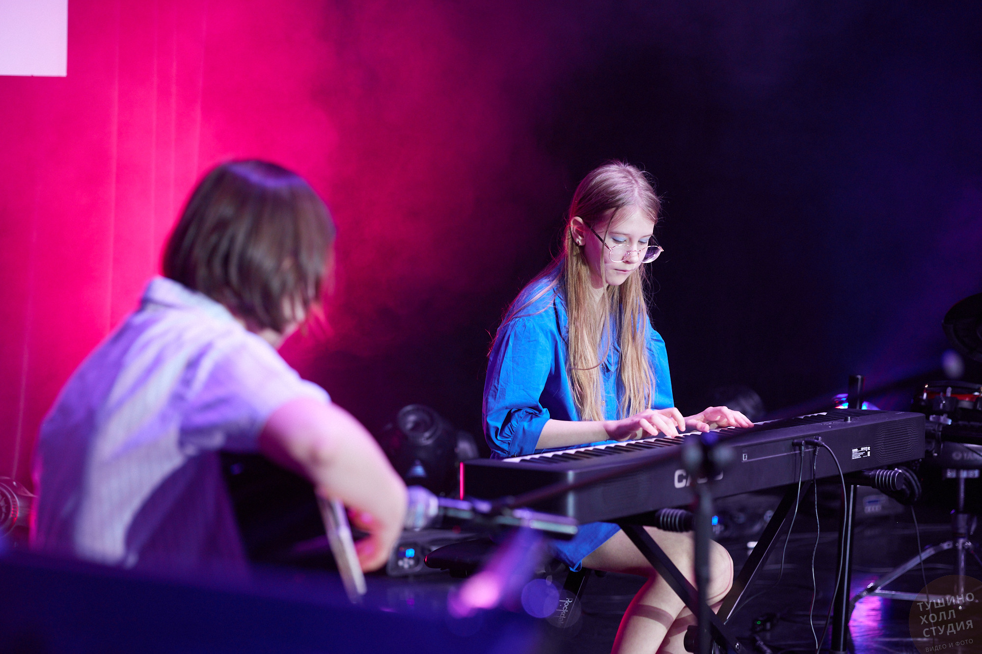 Laslo Dolinski Studio. Концерт в «Тушино Холл». Фотографъ Сергѣевъ. Поймать мгновеніе
