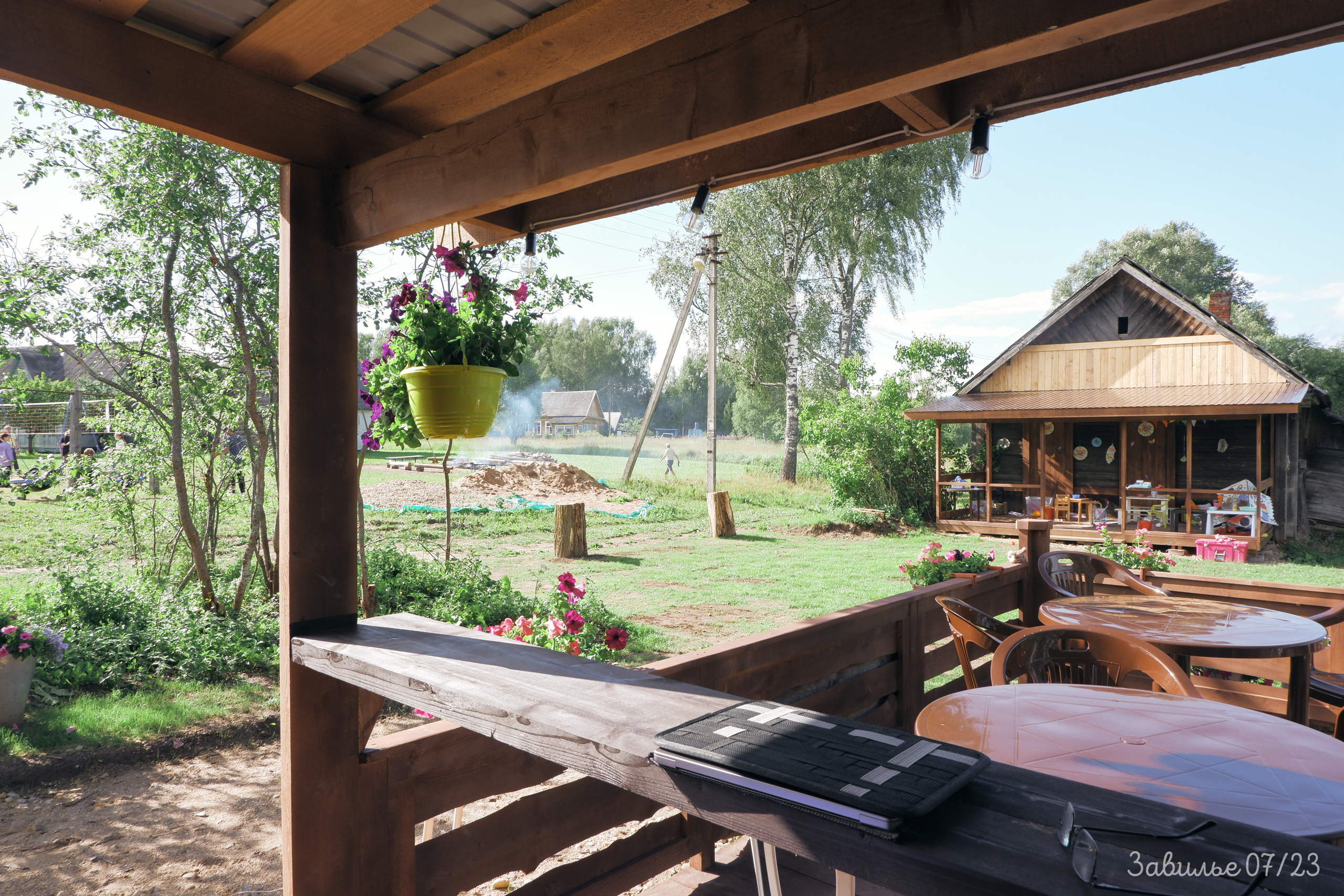 Сарай бар. Фотографъ Сергѣевъ. Поймать мгновеніе