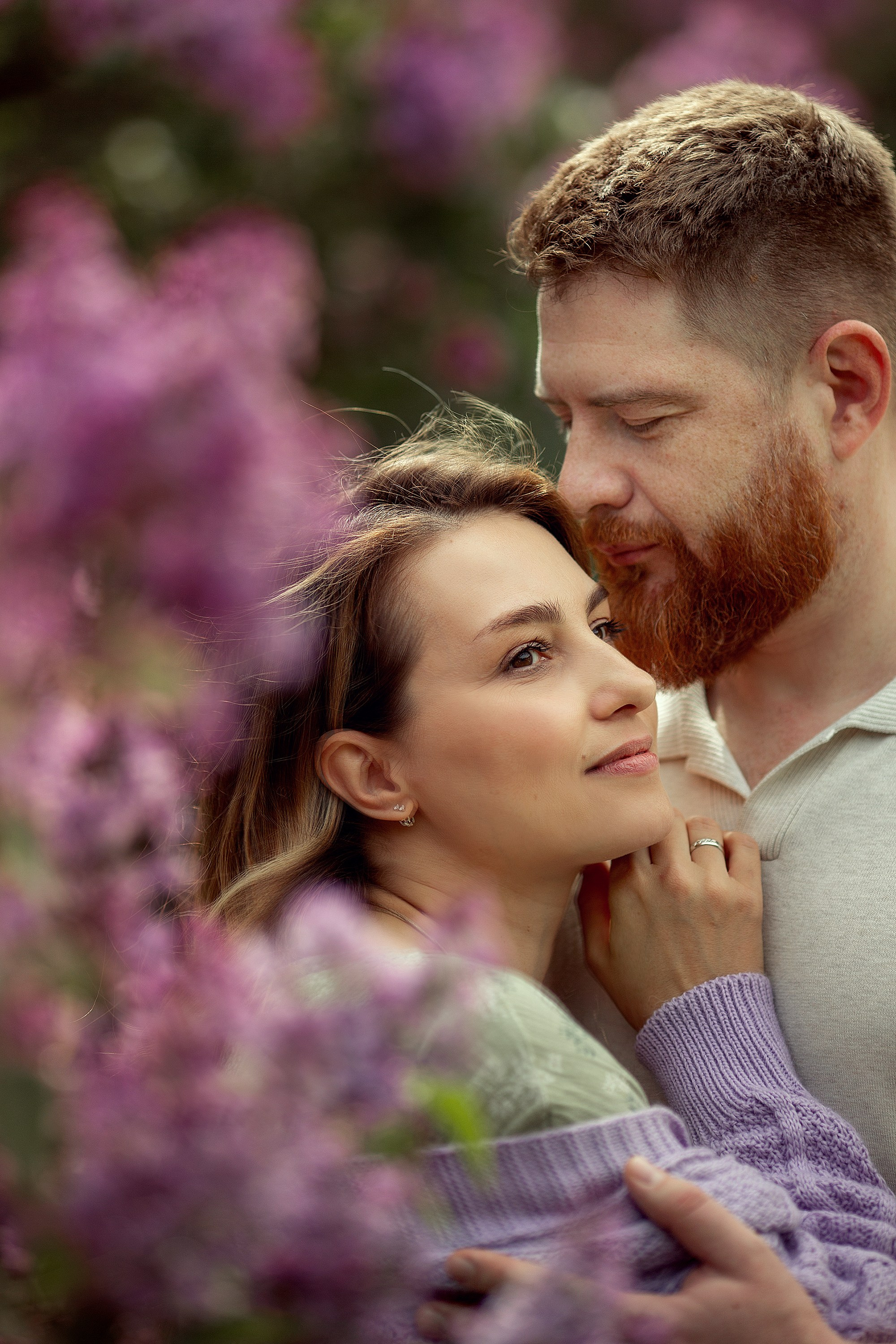 Красивейшая семейная история в цветущей сирени. Tatyana Nadezhdina Family photographer