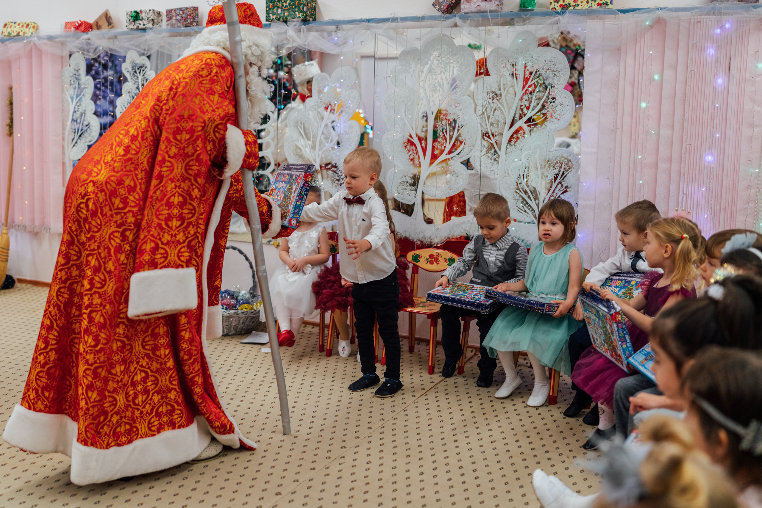 Первые утренники Мими. Профессиональный детский и семейный фотограф в Москве Диля Грошева