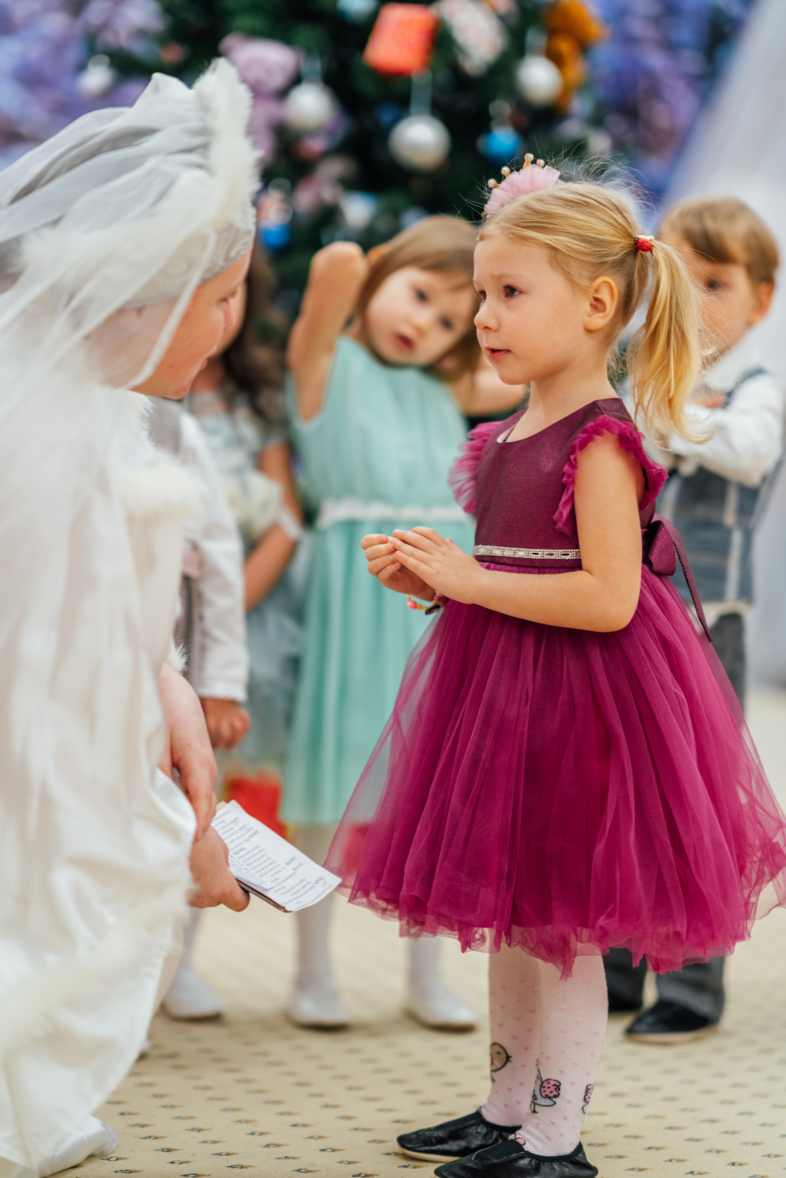 Первые утренники Мими. Профессиональный детский и семейный фотограф в Москве Диля Грошева