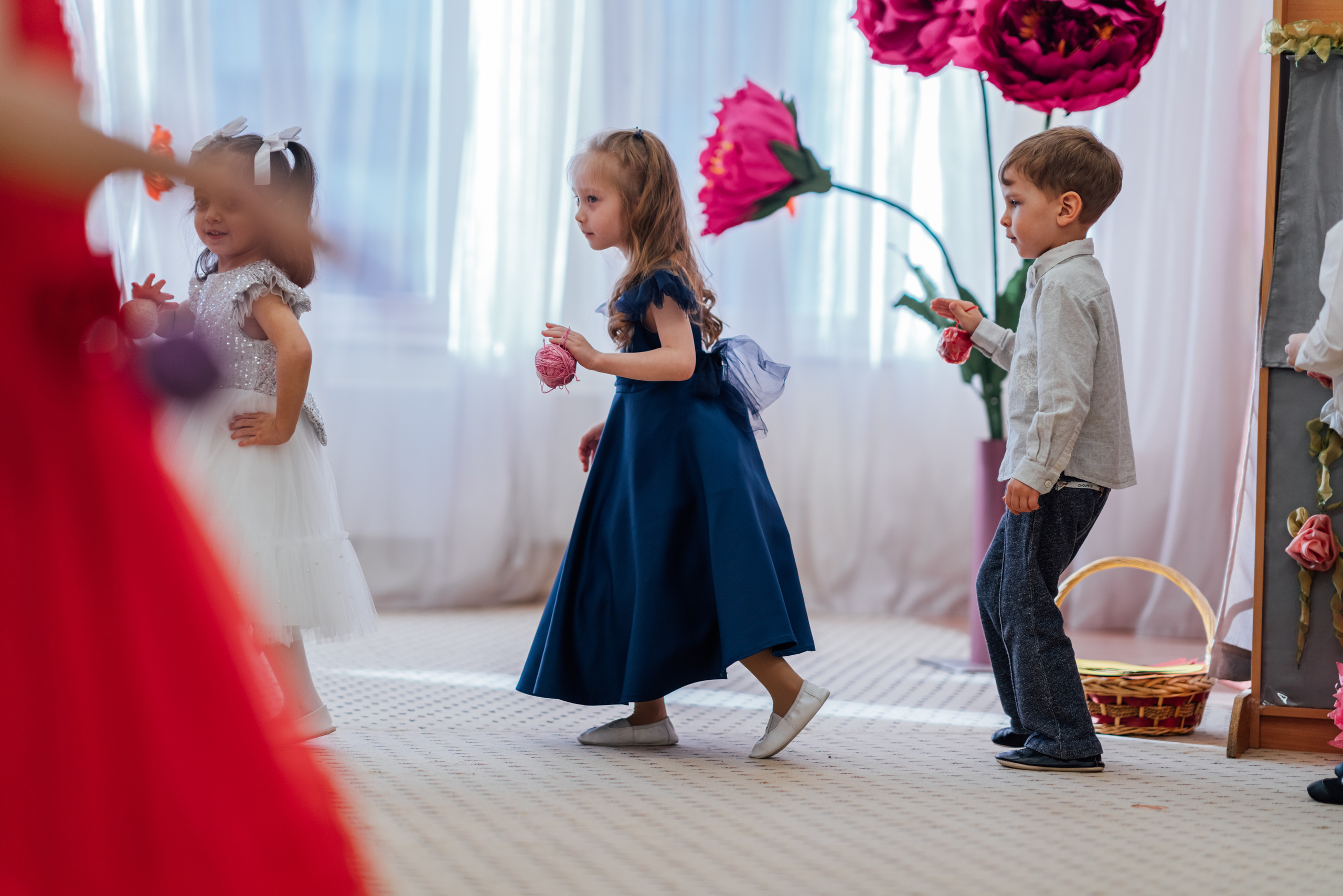 Первые утренники Мими. Профессиональный детский и семейный фотограф в Москве Диля Грошева