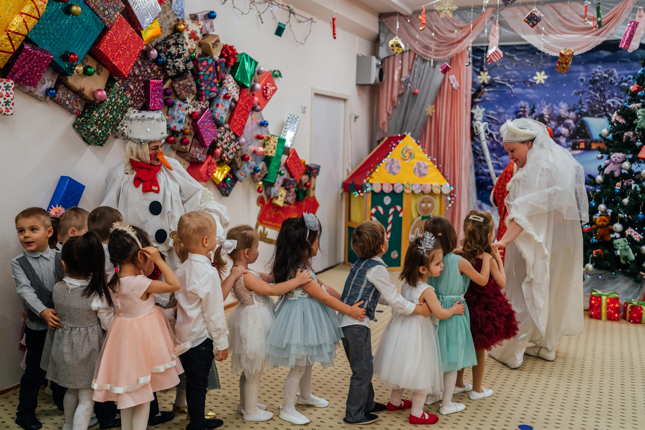 Первые утренники Мими. Профессиональный детский и семейный фотограф в Москве Диля Грошева