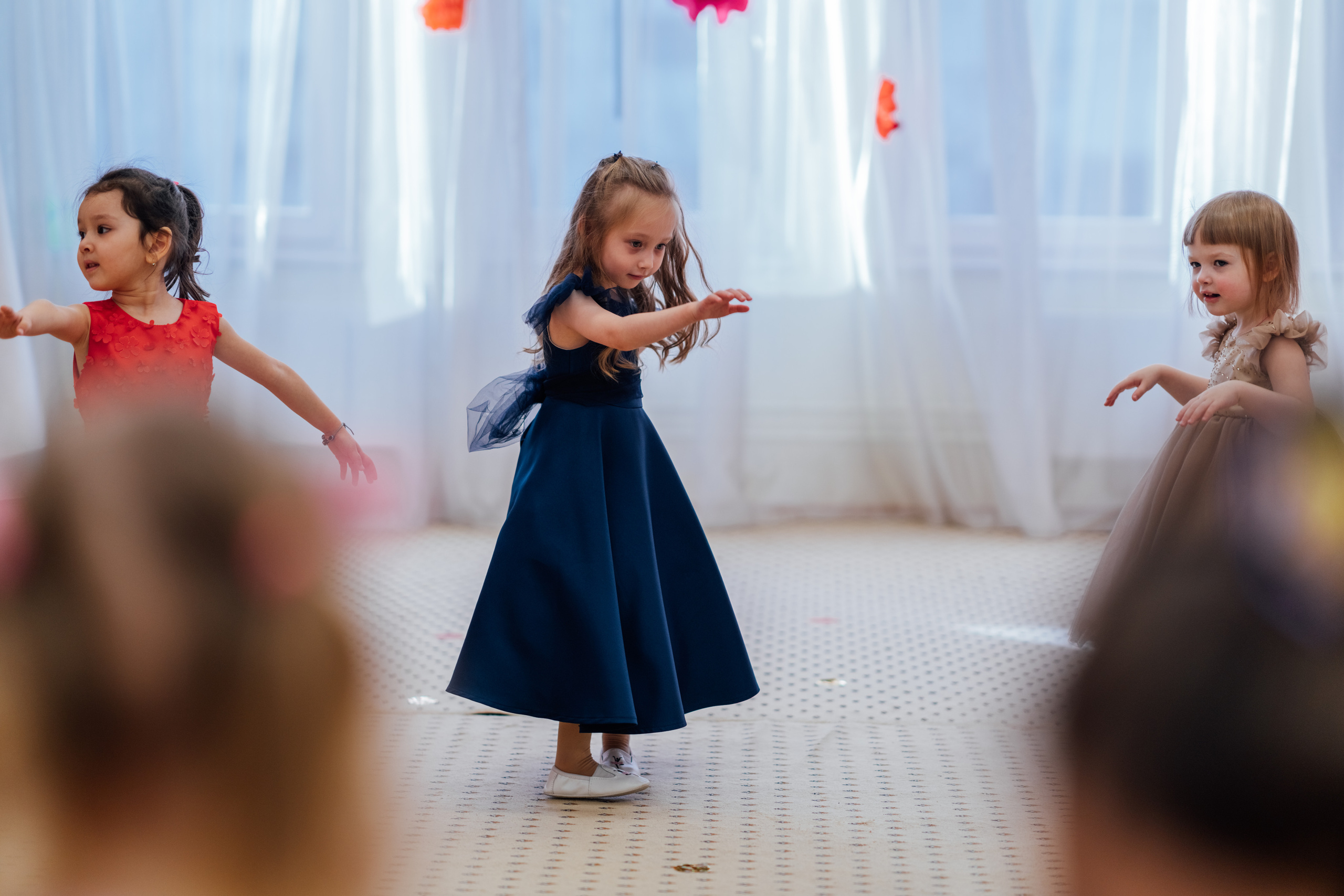 Первые утренники Мими. Профессиональный детский и семейный фотограф в Москве Диля Грошева