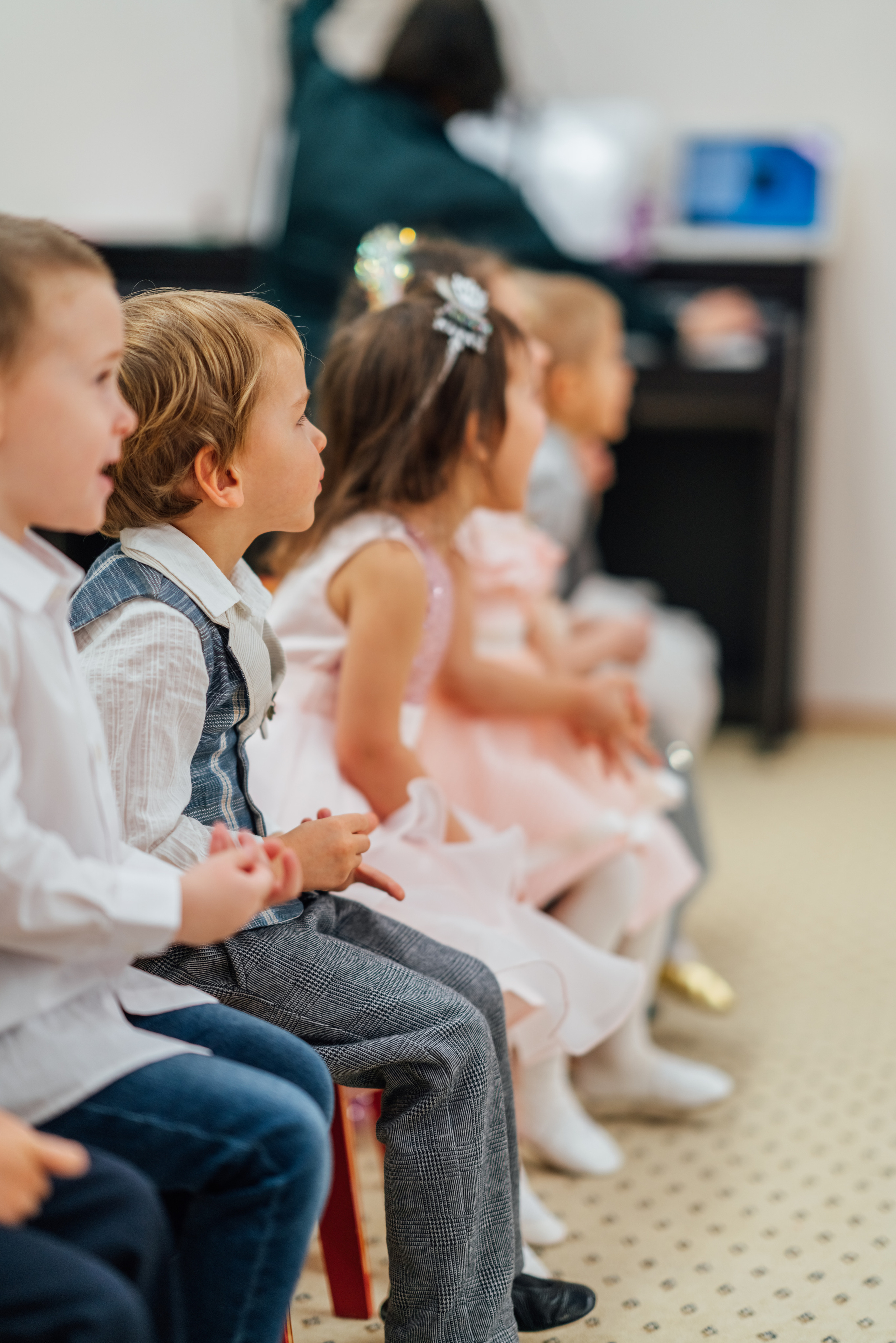 Первые утренники Мими. Профессиональный детский и семейный фотограф в Москве Диля Грошева