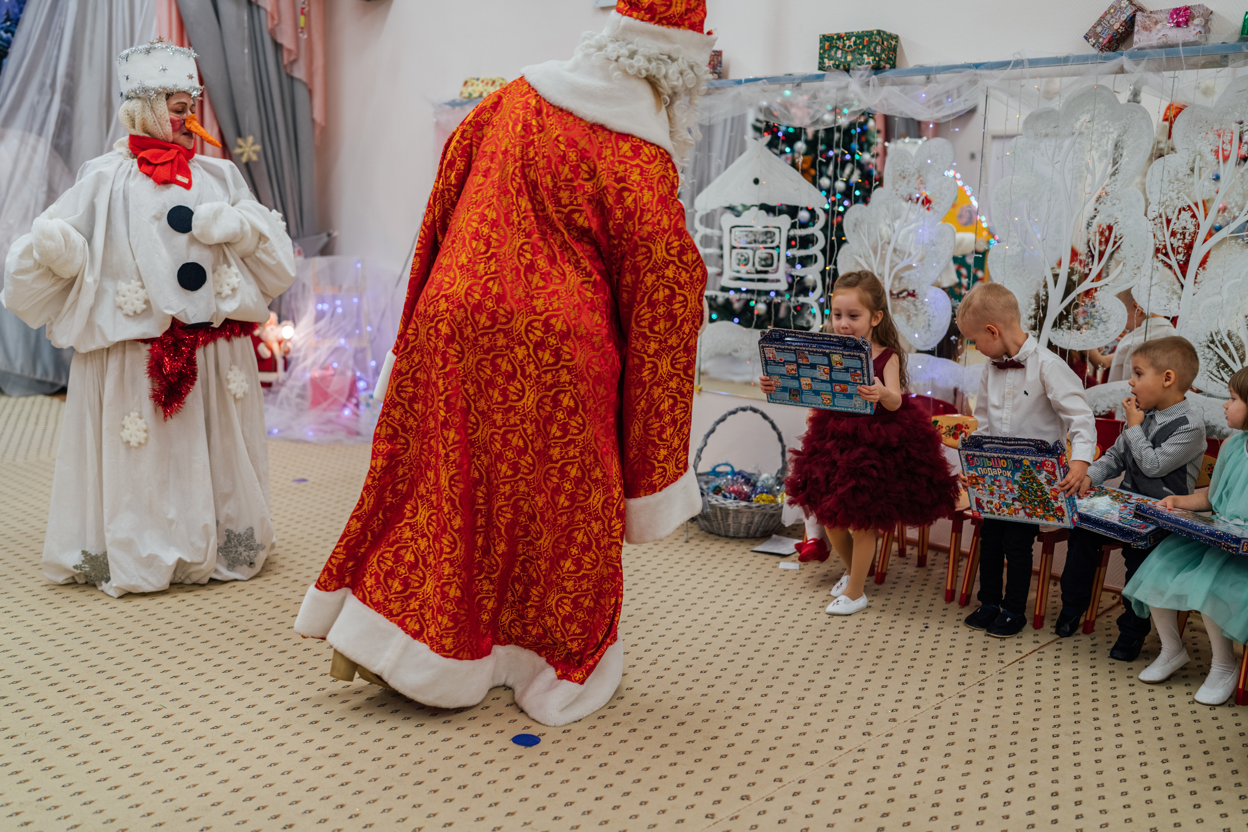 Первые утренники Мими. Профессиональный детский и семейный фотограф в Москве Диля Грошева