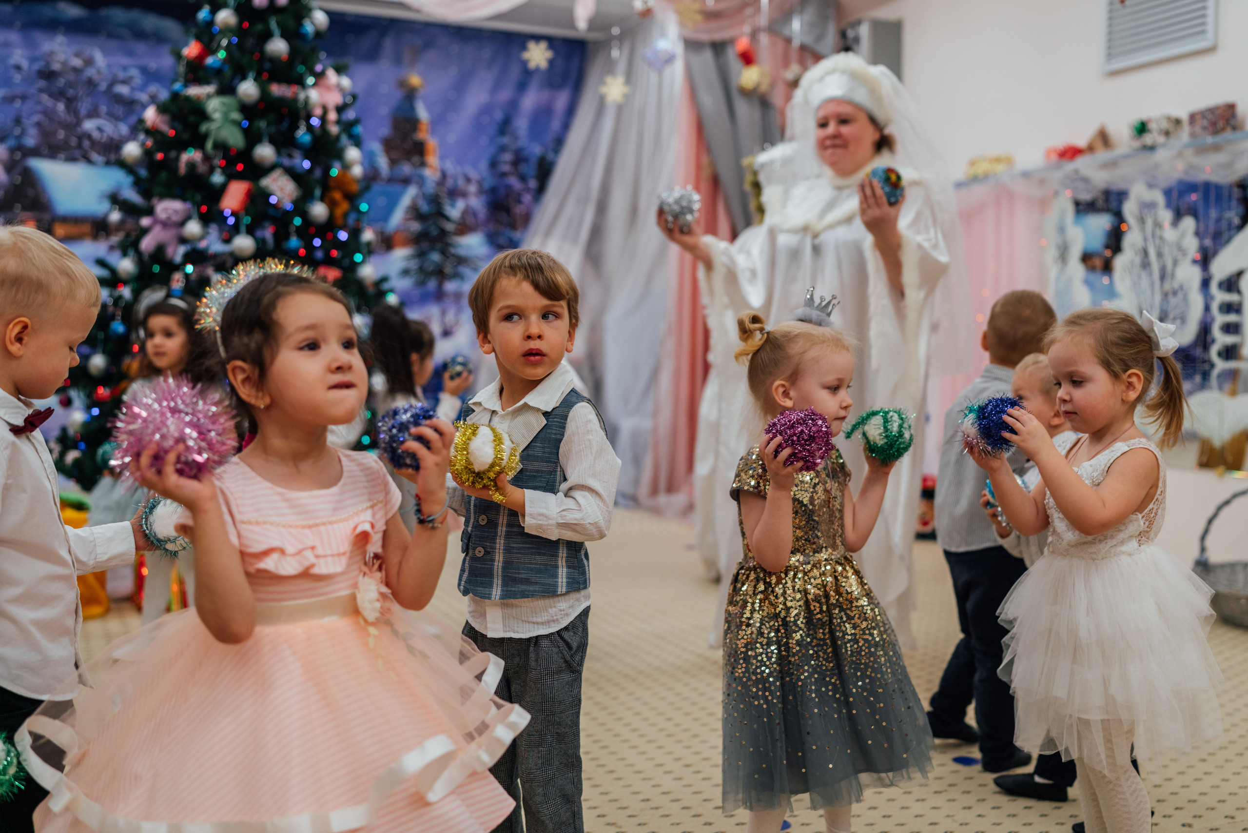 Первые утренники Мими. Профессиональный детский и семейный фотограф в Москве Диля Грошева
