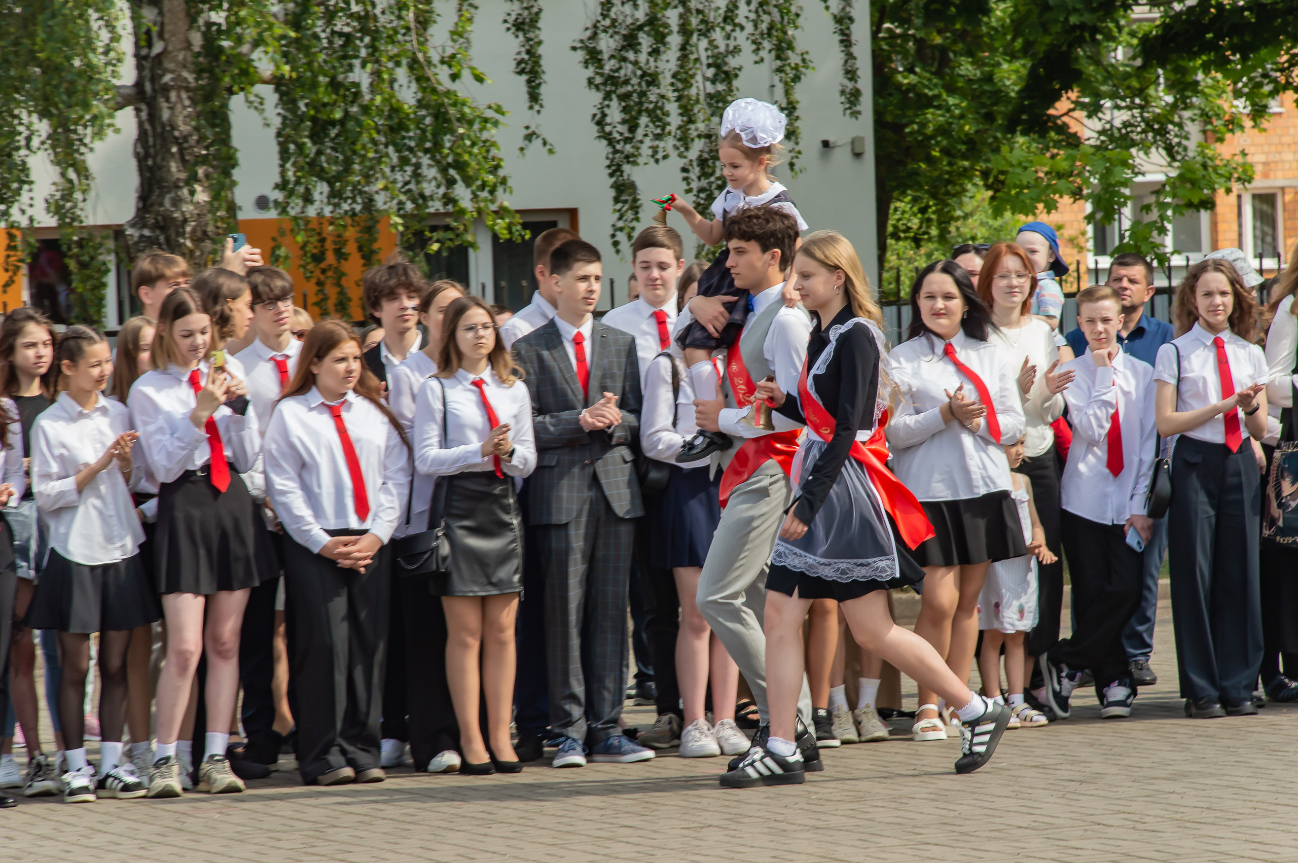 линейка последний звонок