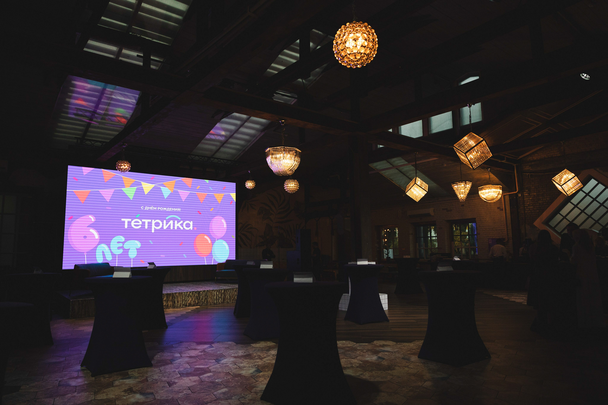 Репортажный фотограф на корпоратив, день рождения и другие мороприятия. Свадебный фотограф в Москве — Оскар Гелманов