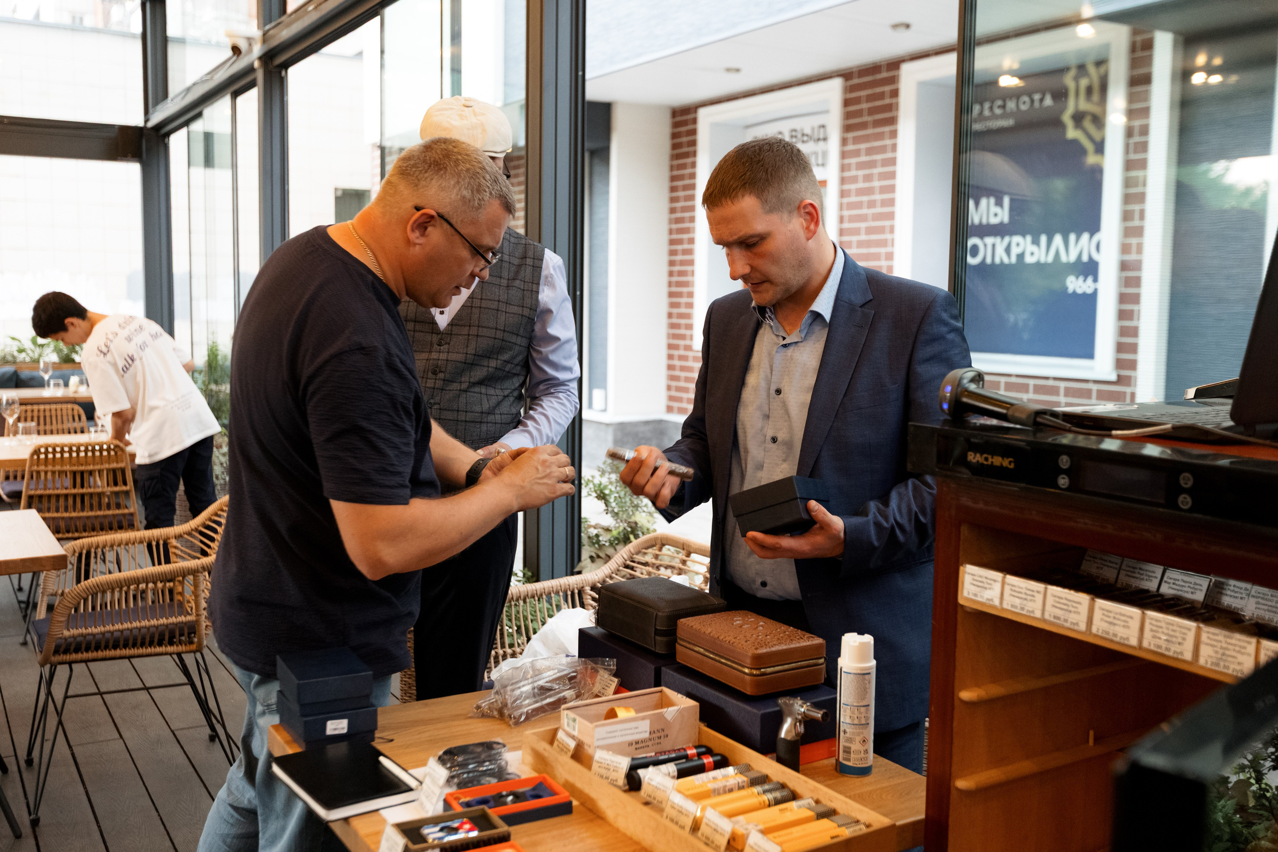 РЕСНОТА — СИГАРНЫЙ ВЕЧЕР. СВОИ. ФОТООТЧЕТЫ-СОБЫТИЯ-МЕСТА