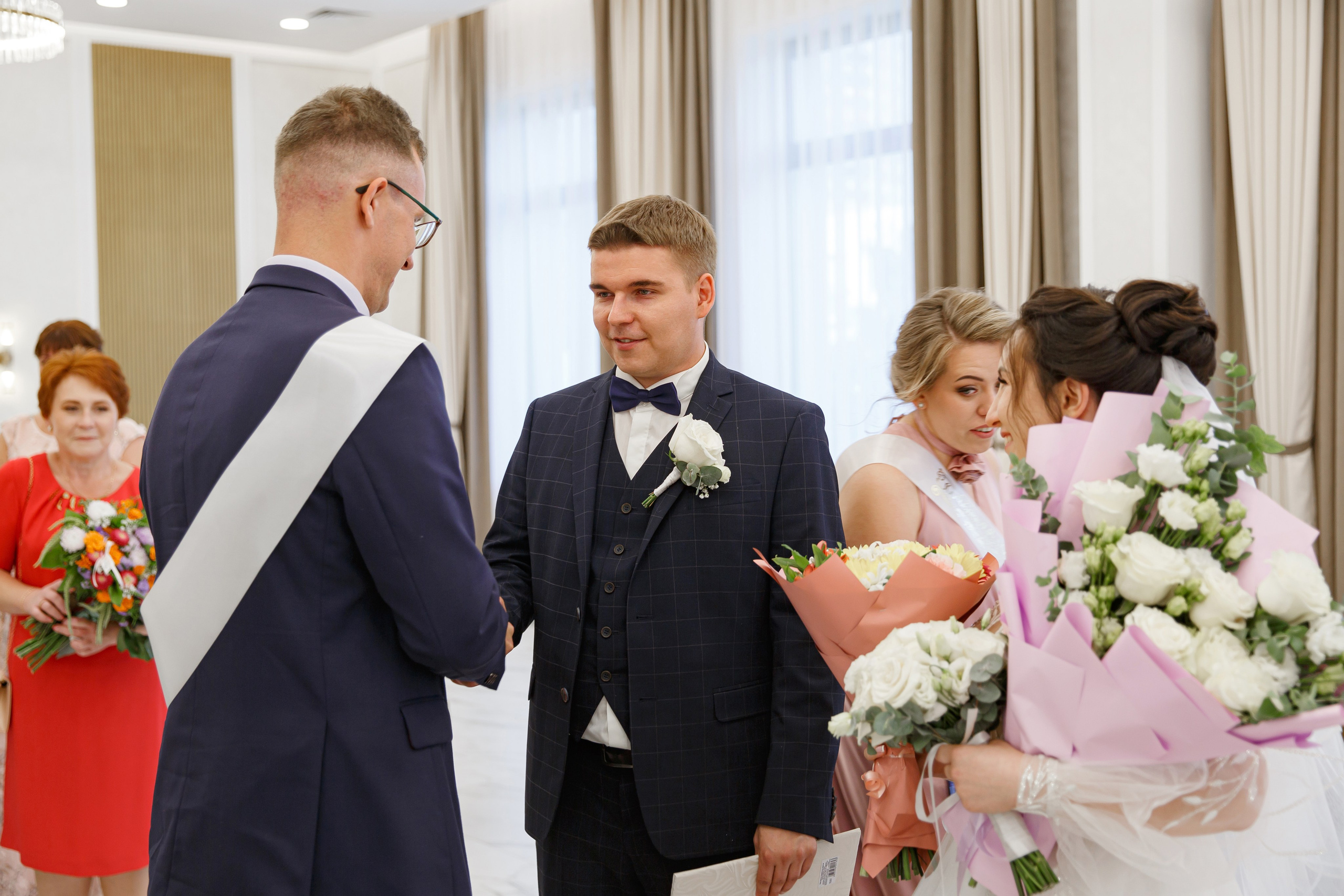 ЗАГС Южное Бутово Дворец бракосочетания. Свадебный фотограф Москва и МО Сергей Киржаев