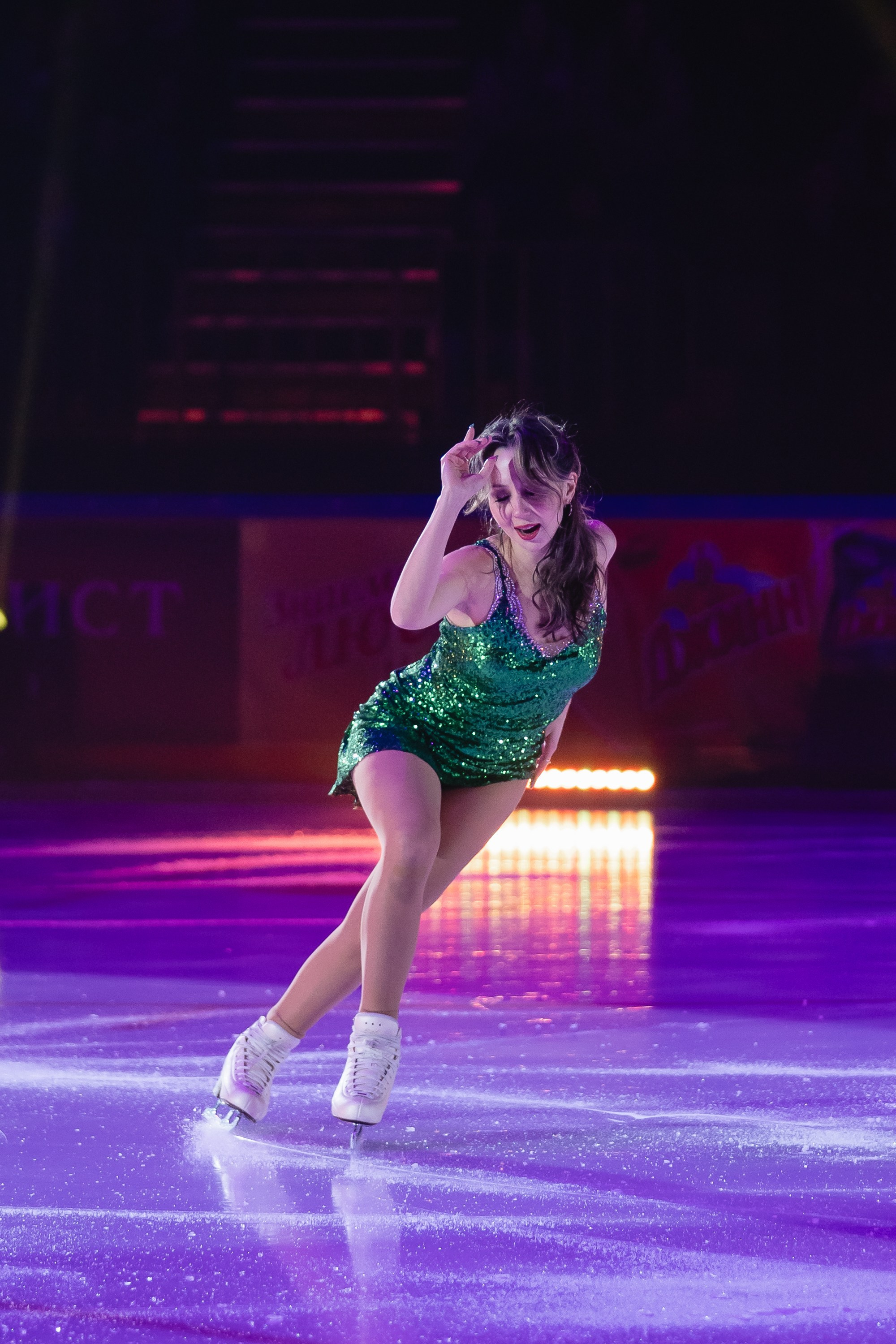 Шоу «Чемпионы на льду» в Новосибирске. Воробьева Ксения — Спортивный и танцевальный фотограф Новосибирск